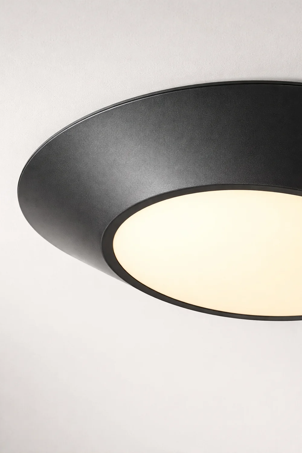 Angled Ceiling Light - Lumpaz