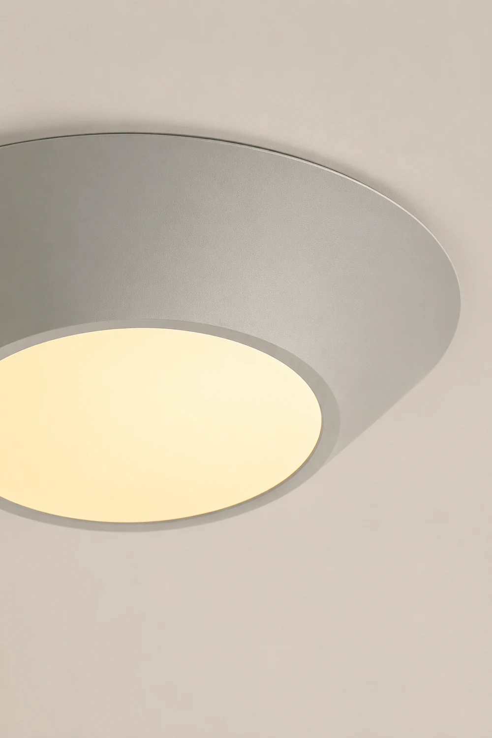 Angled Ceiling Light - Lumpaz