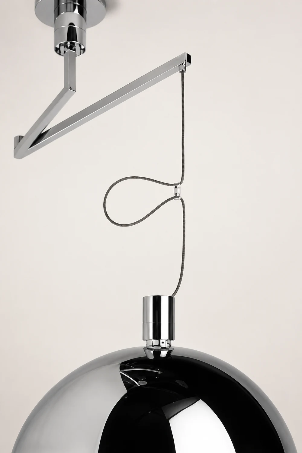 Swing Dome Pendant Light - Lumpaz