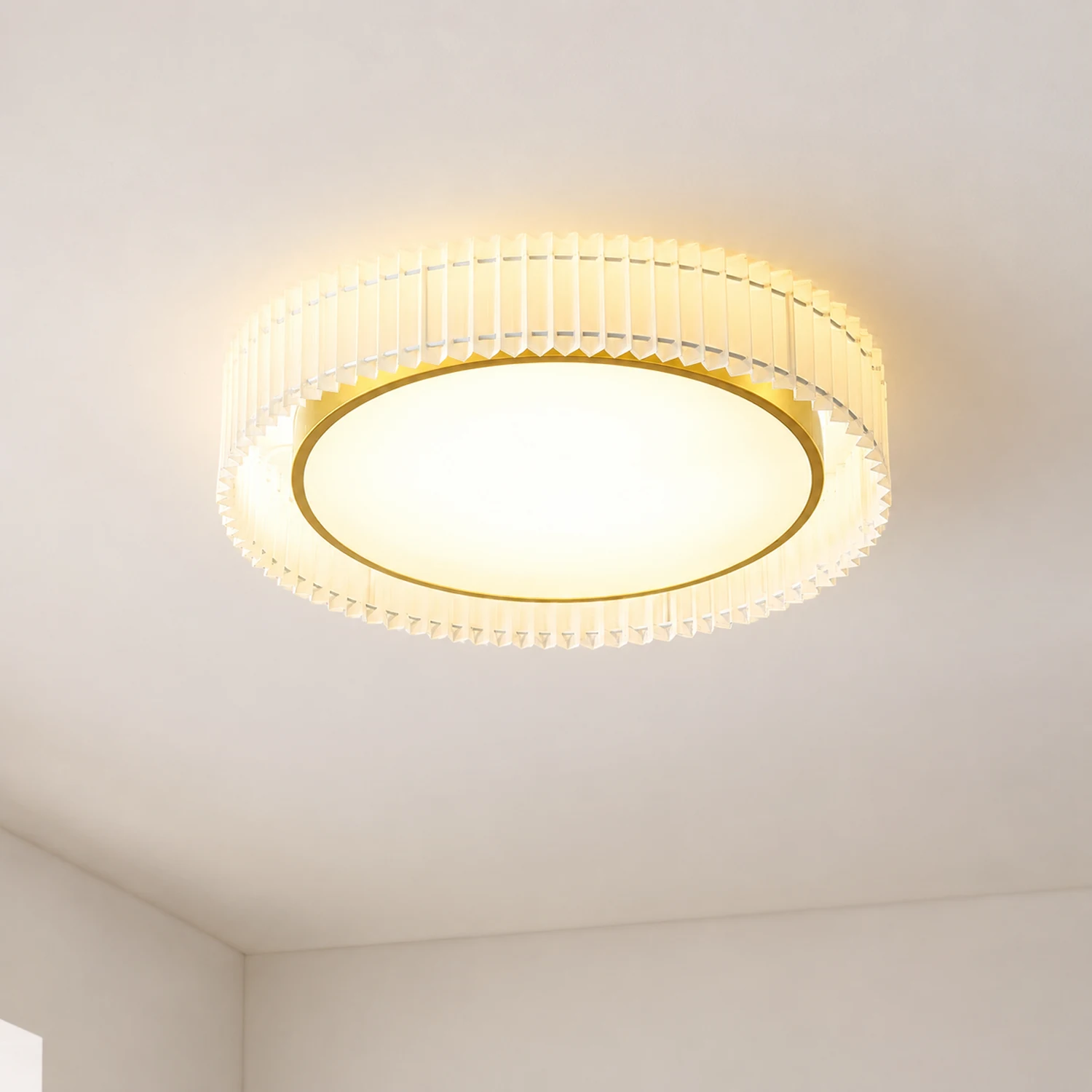 Round Pleated Ceiling Lamp - Lumpaz