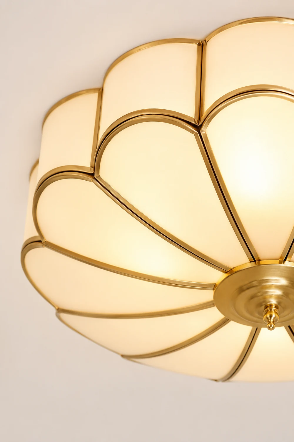 Flower Shape Glass Recessed Ceiling Light - Lumpaz