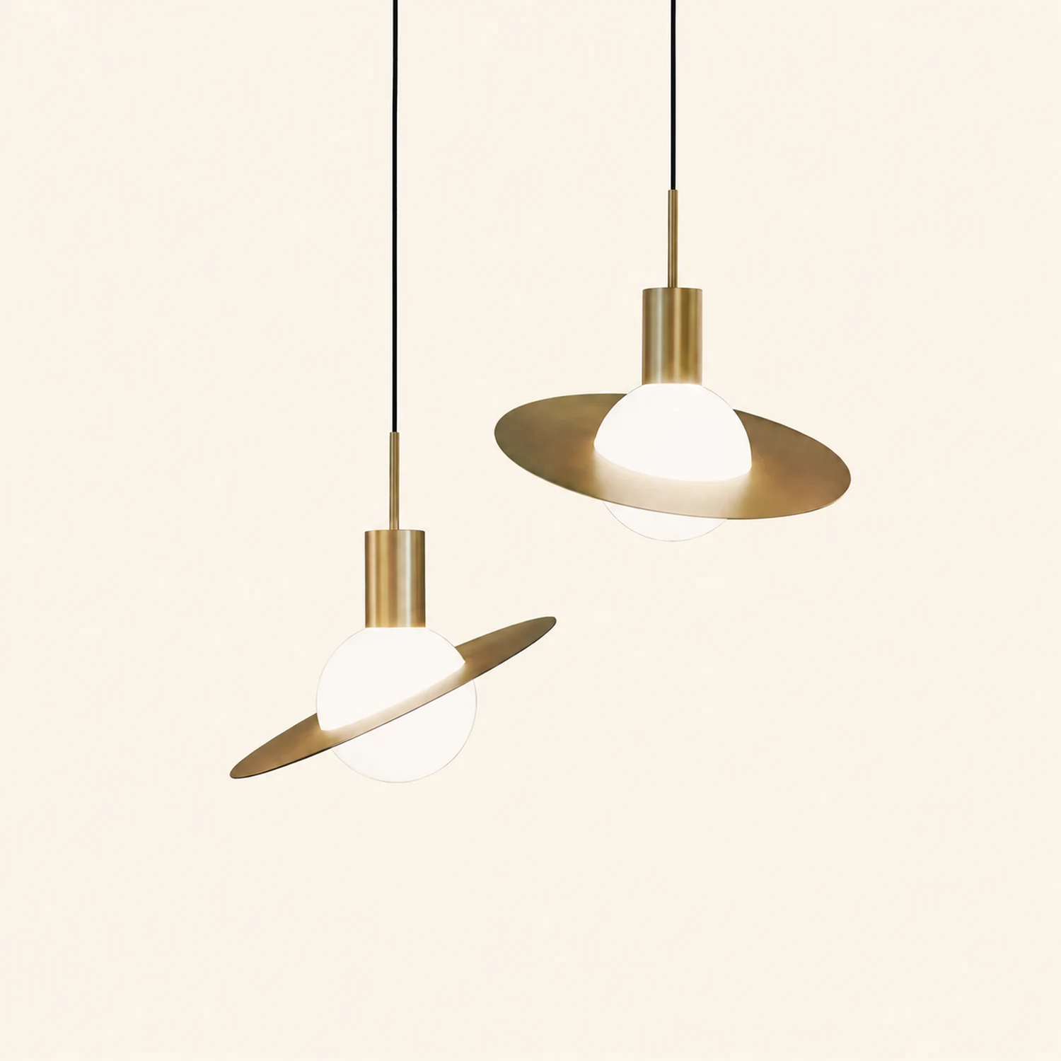 Saturne Suspensions Lamp - Lumpaz