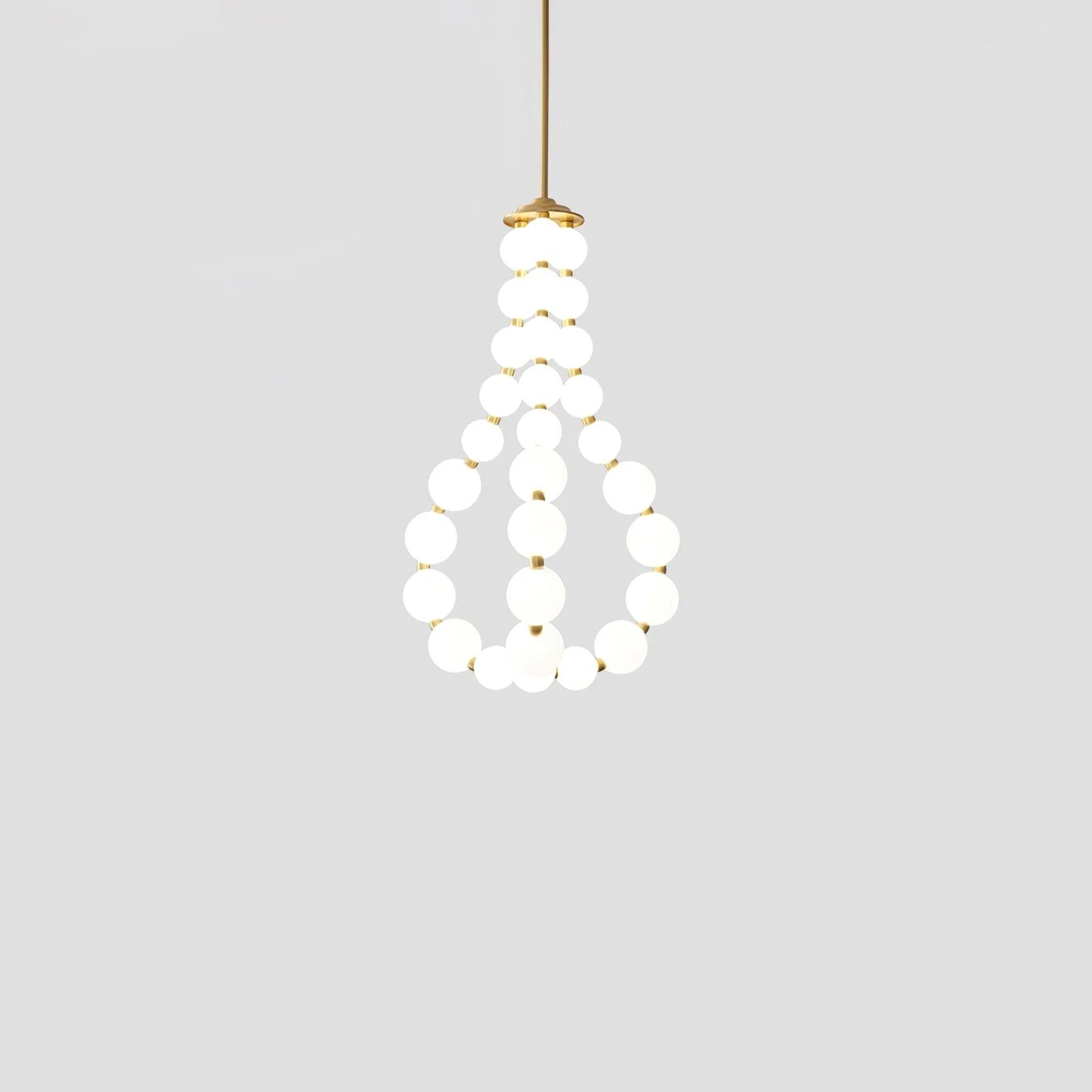 Acrylic Pearl Necklace Chandelier - Lumpaz