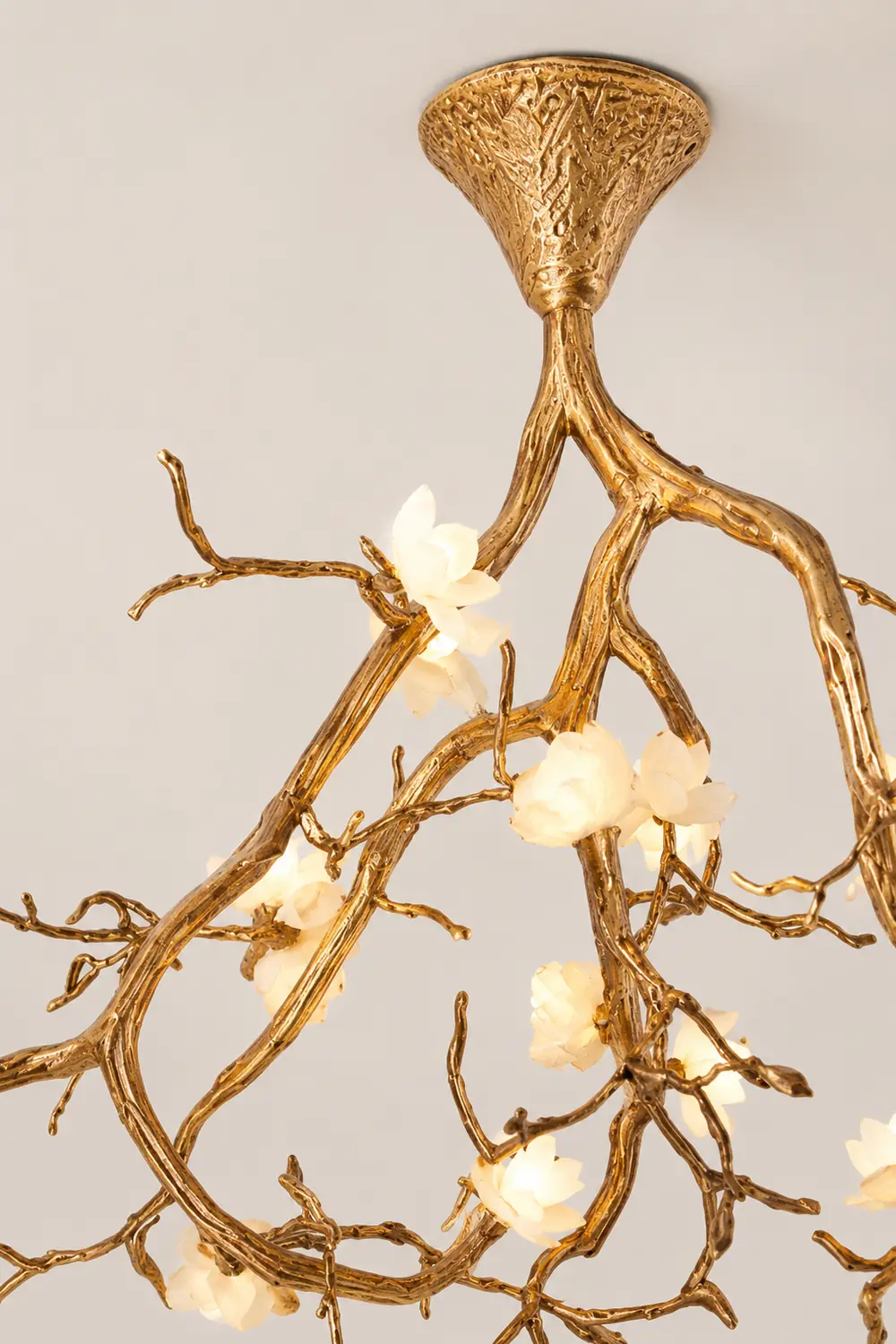 Tree Branches Flower Ceiling Lamp - Lumpaz