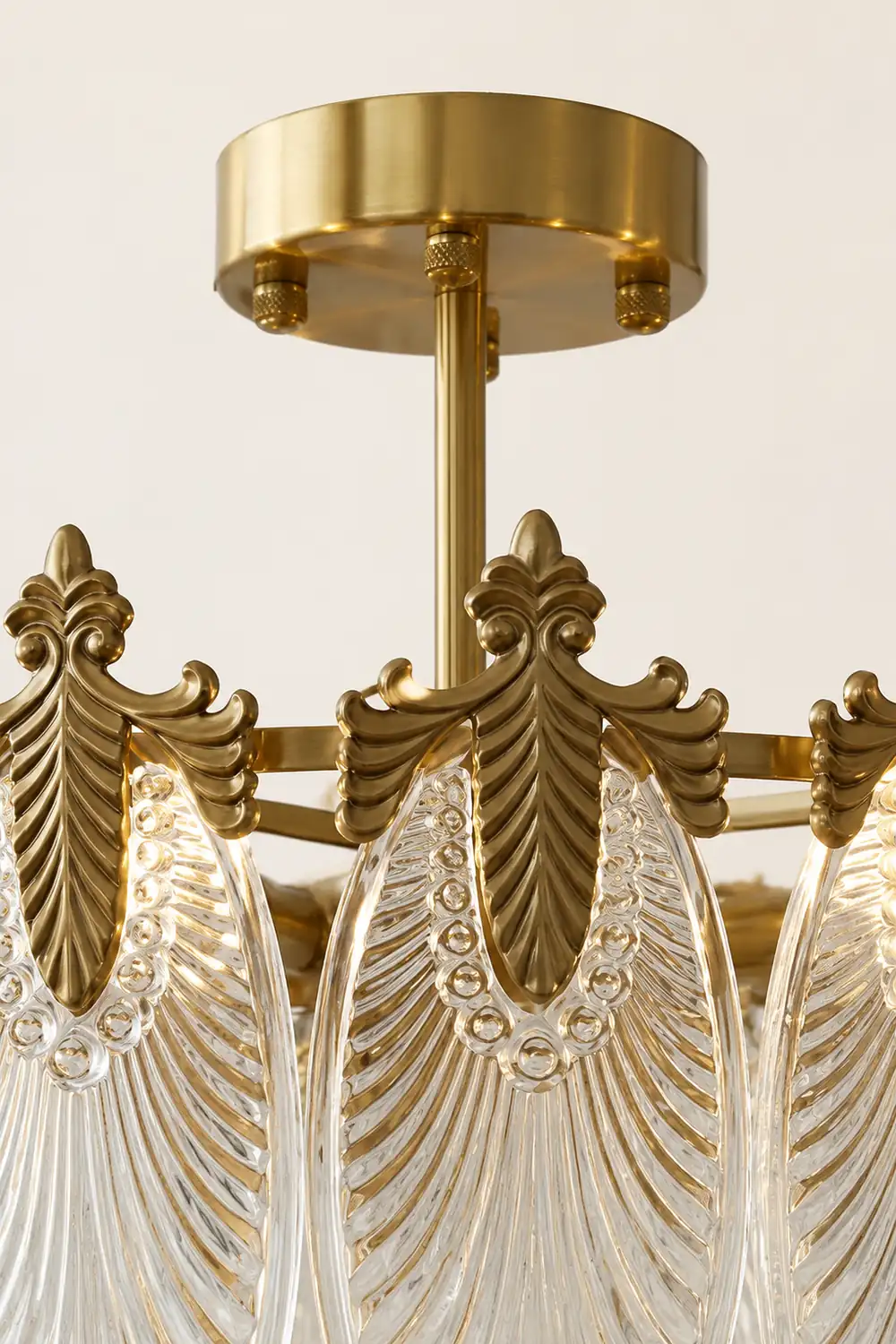 Decorative Pattern Glass Round Chandelier - Lumpaz