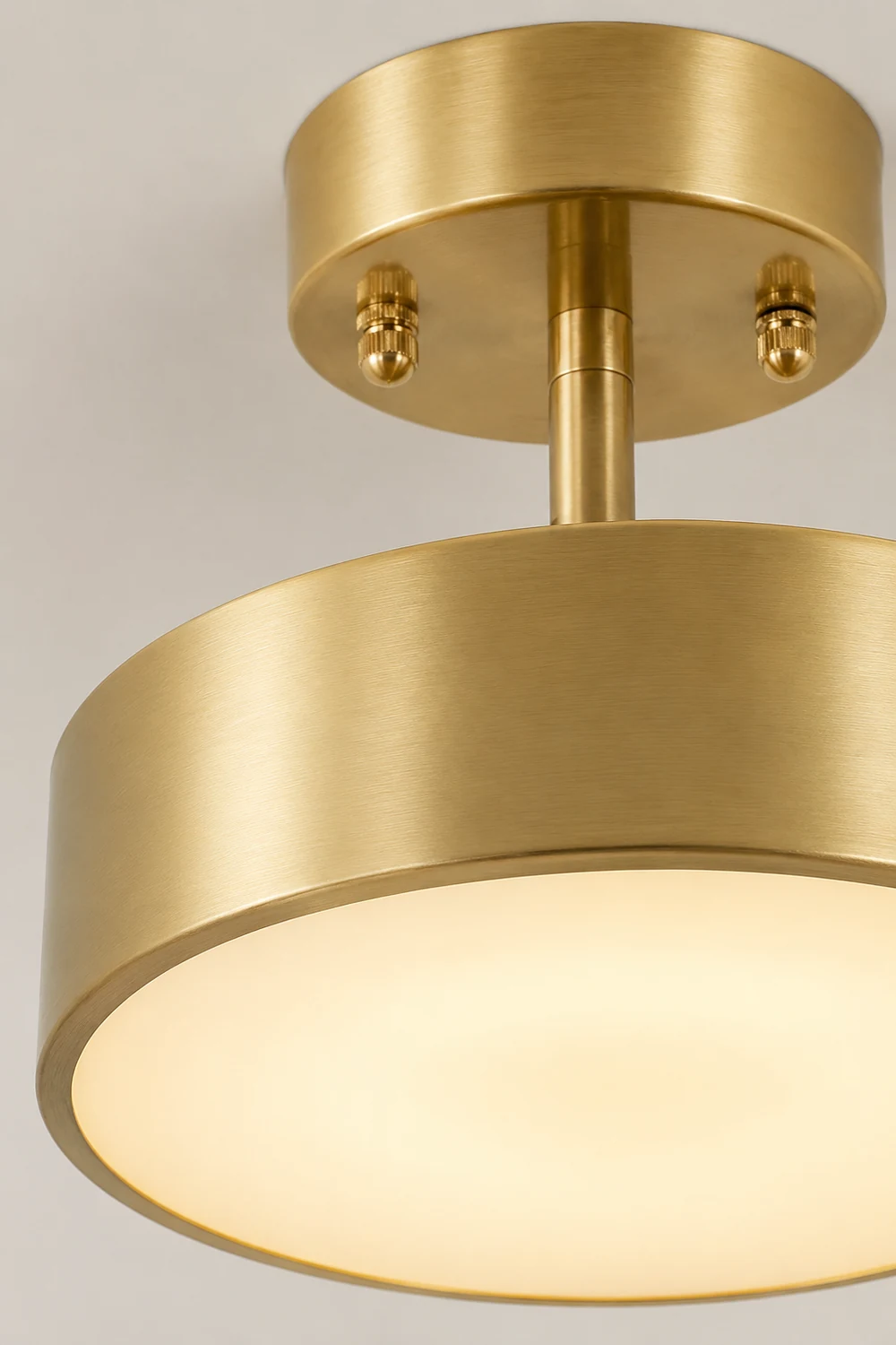 Hero Rotating Ceiling Lamp - Lumpaz