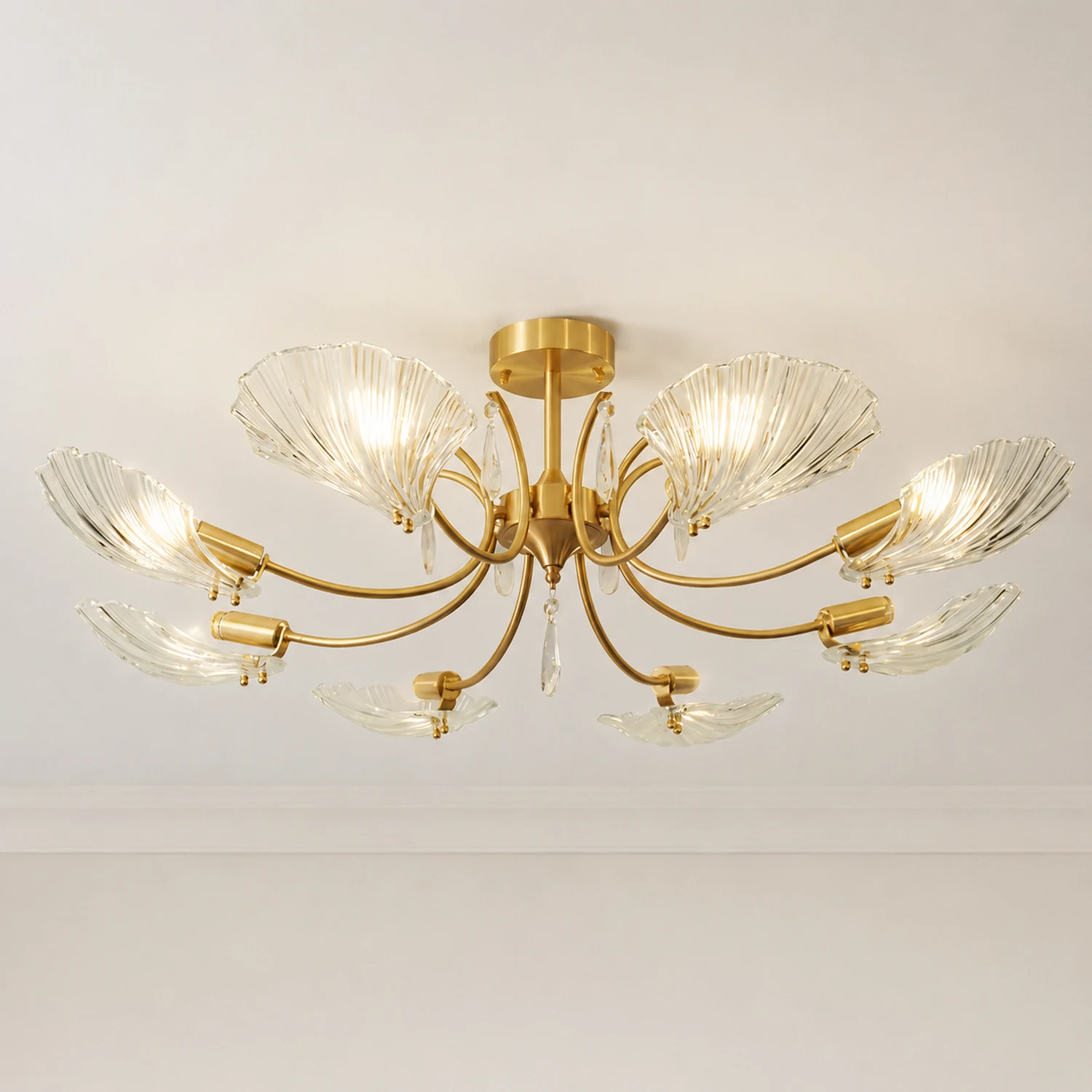 Shell Brass Ceiling Lamp - Lumpaz