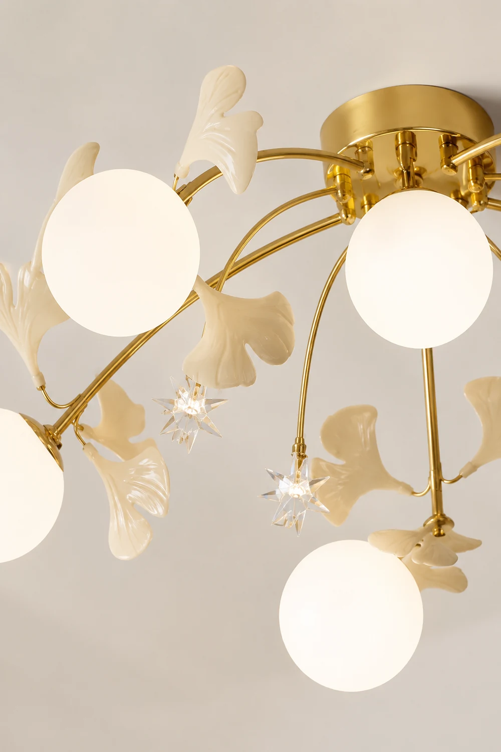 Ginkgo Glass Ceiling Lamp - Lumpaz