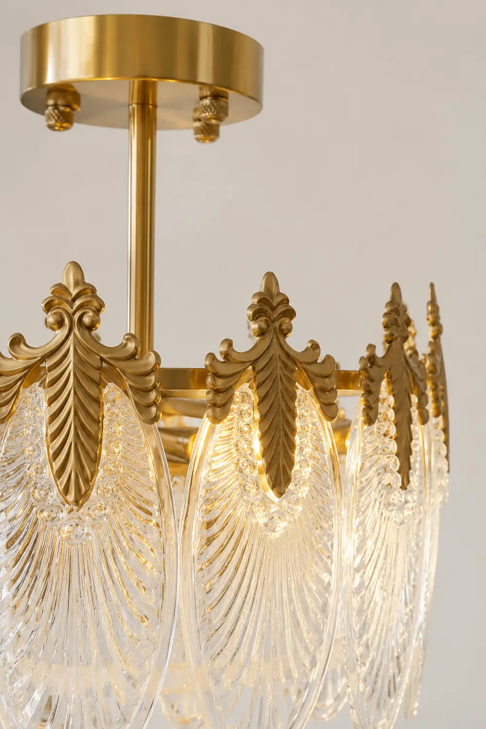 Decorative Pattern Glass Round Chandelier - Lumpaz