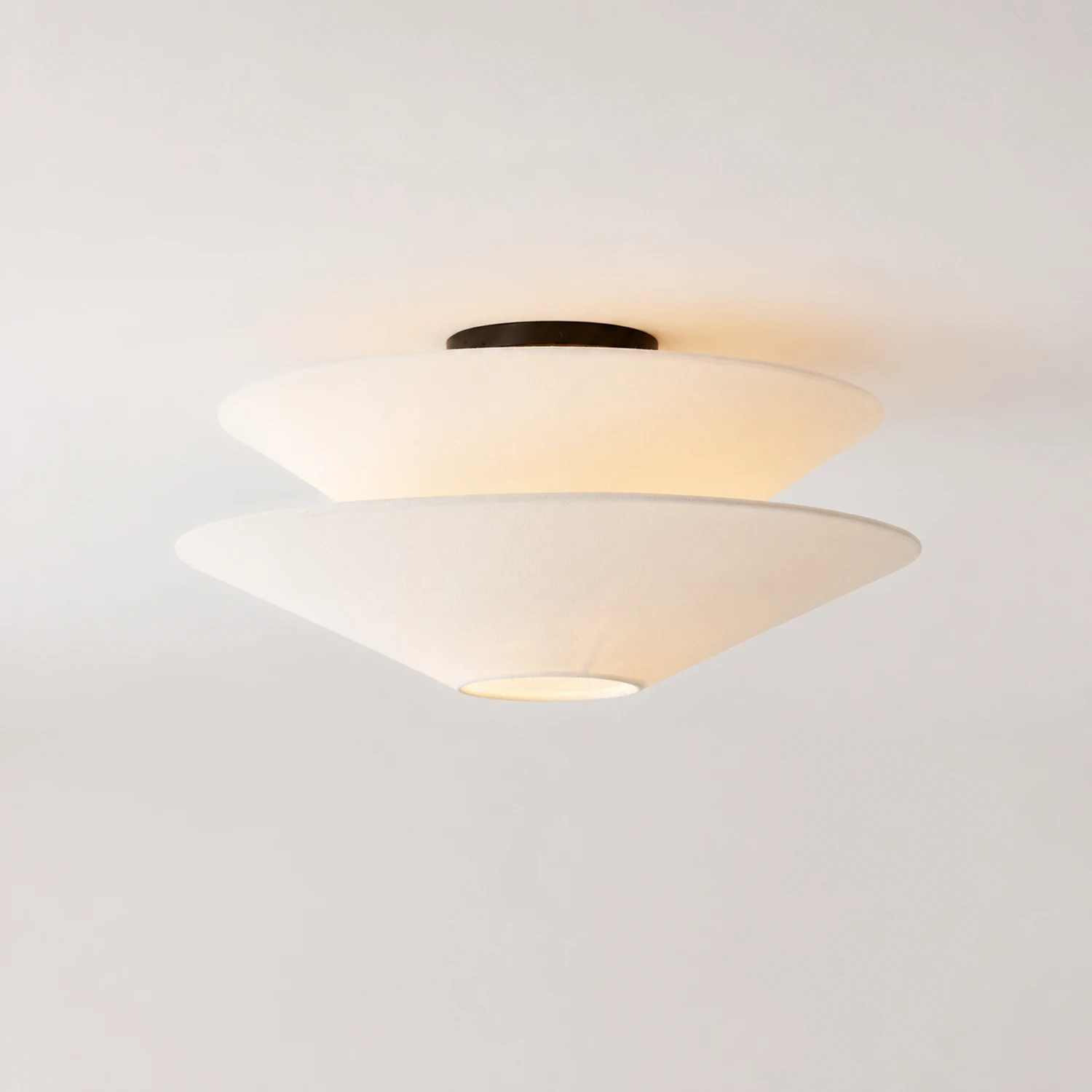Gull Flushmount Ceiling Light - Lumpaz