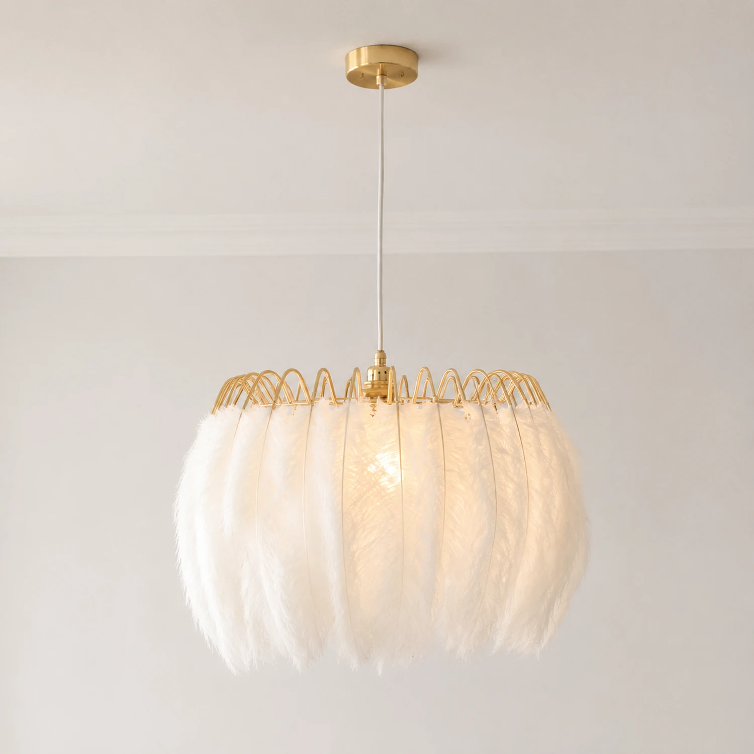 Feather Pendant Lamp - Lumpaz