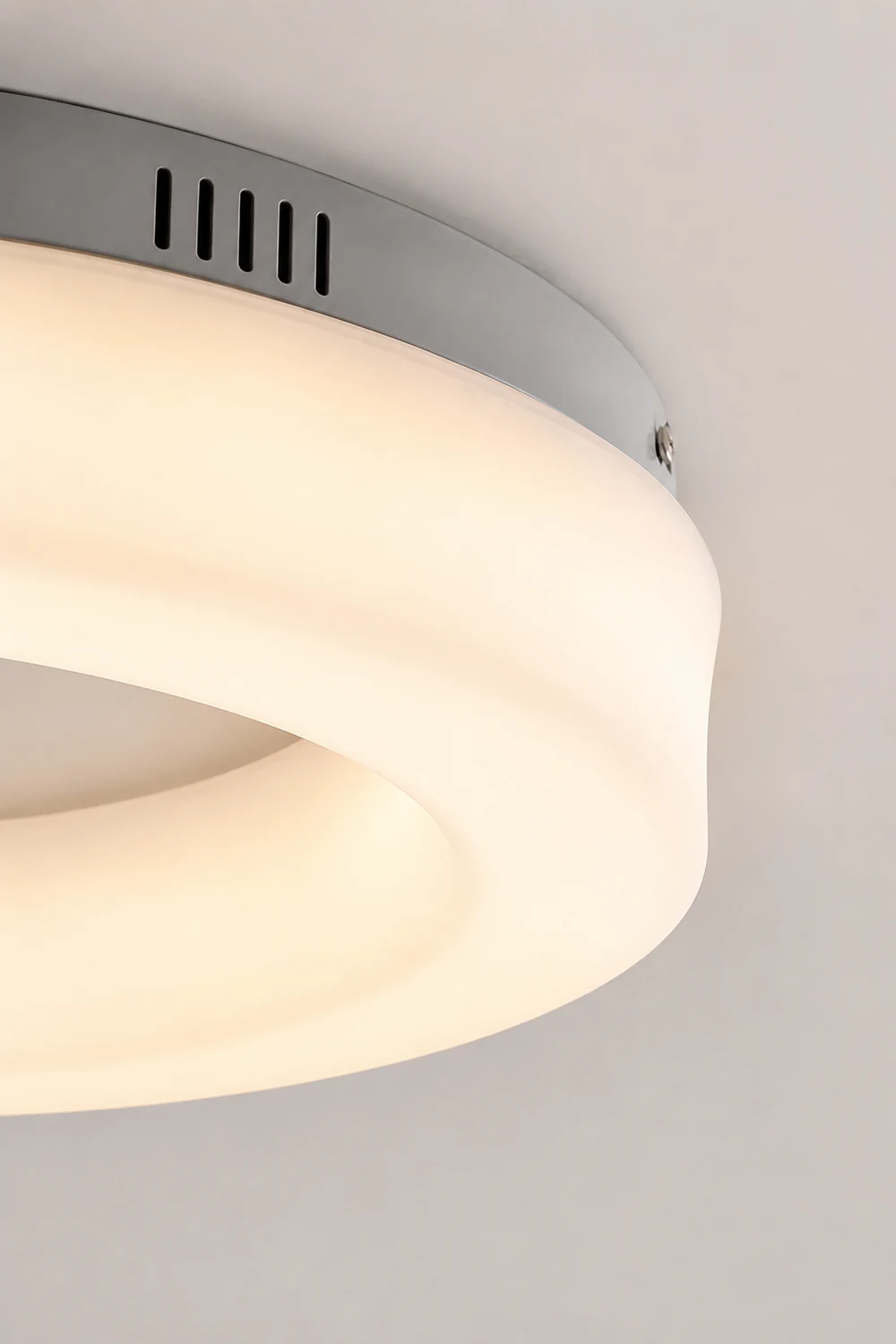 Knock Out Ceiling Light - Lumpaz