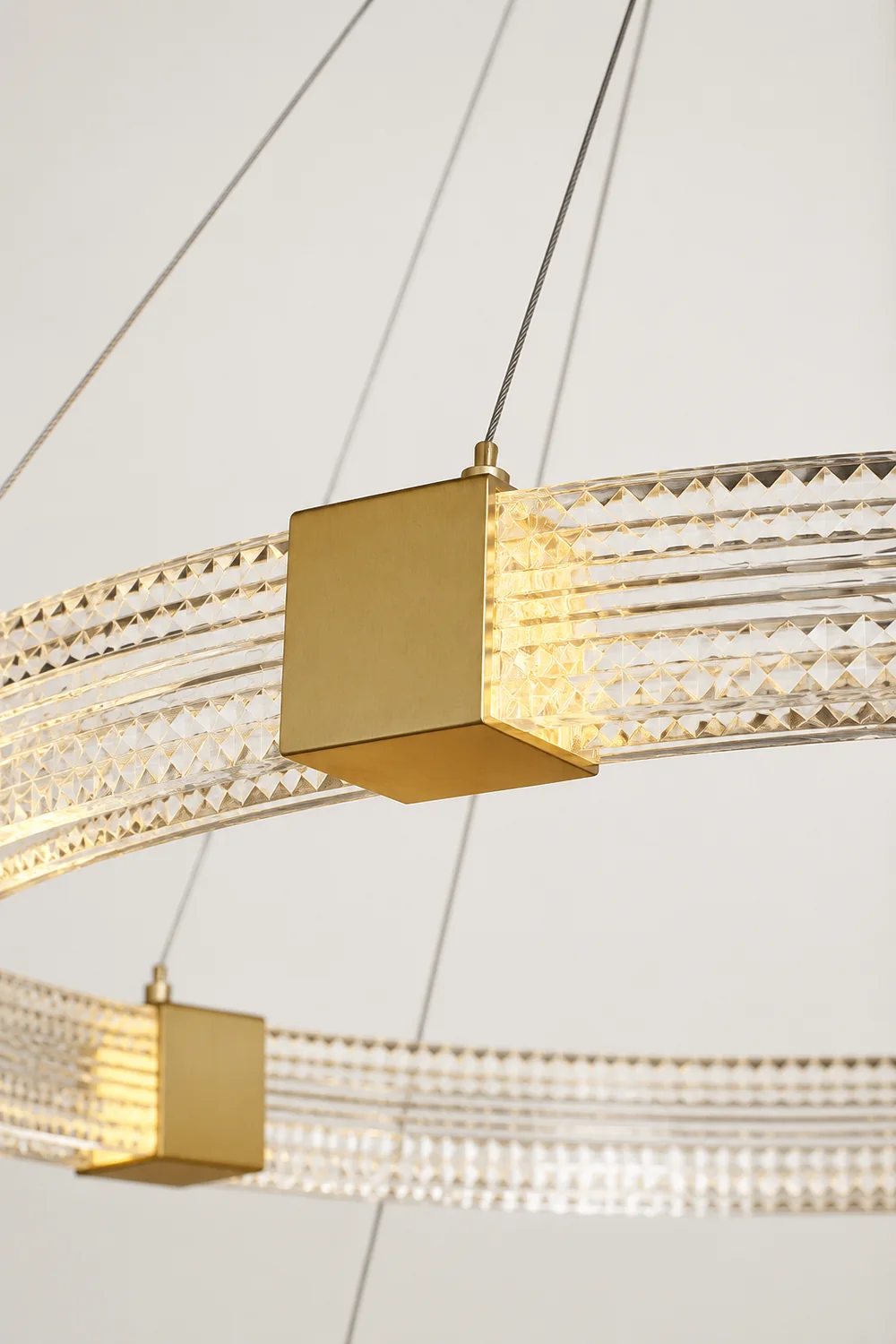 Parallel Ring LED Chandelier - Lumpaz