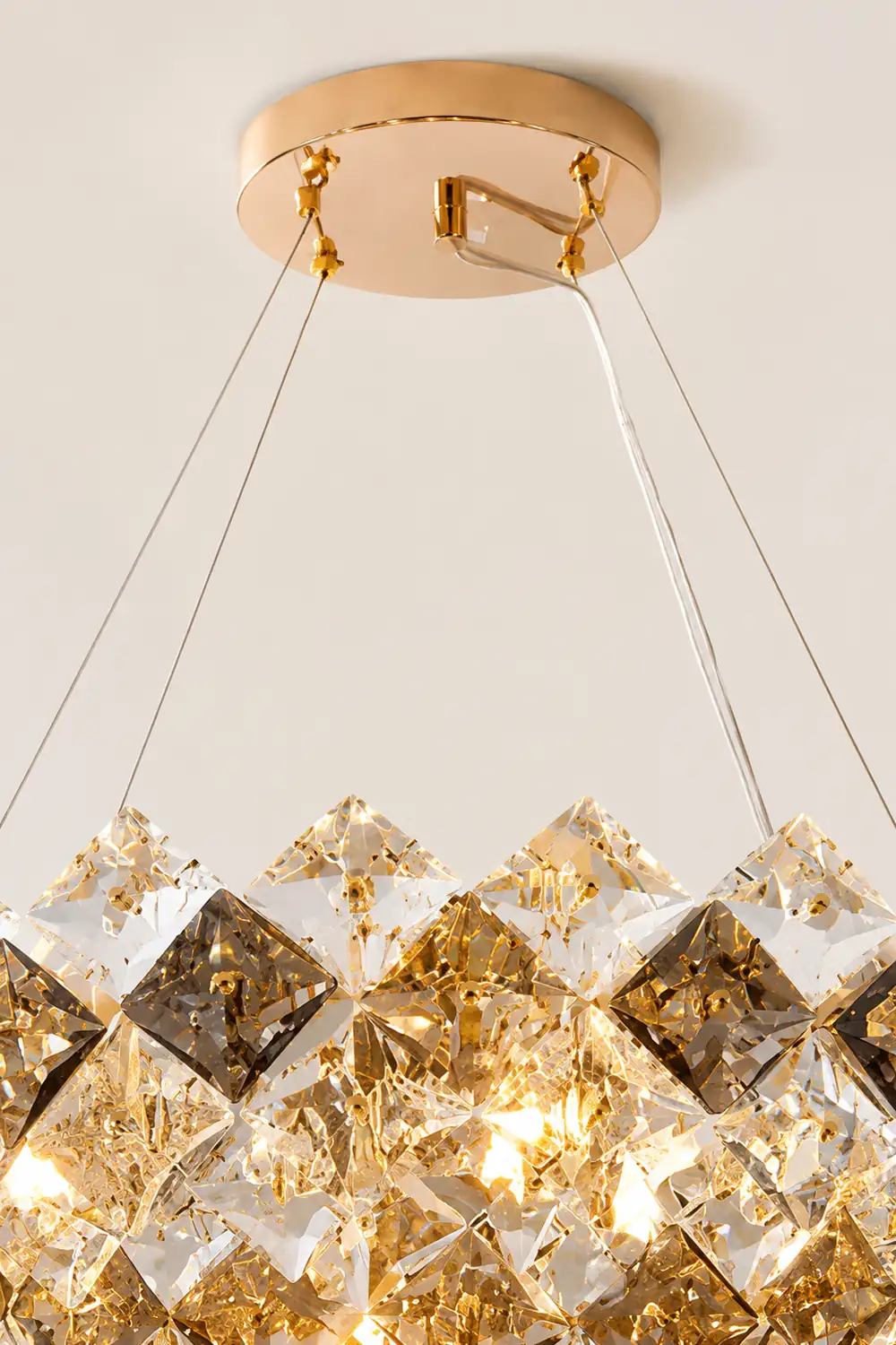 Scale Crystal Round Chandelier - Lumpaz