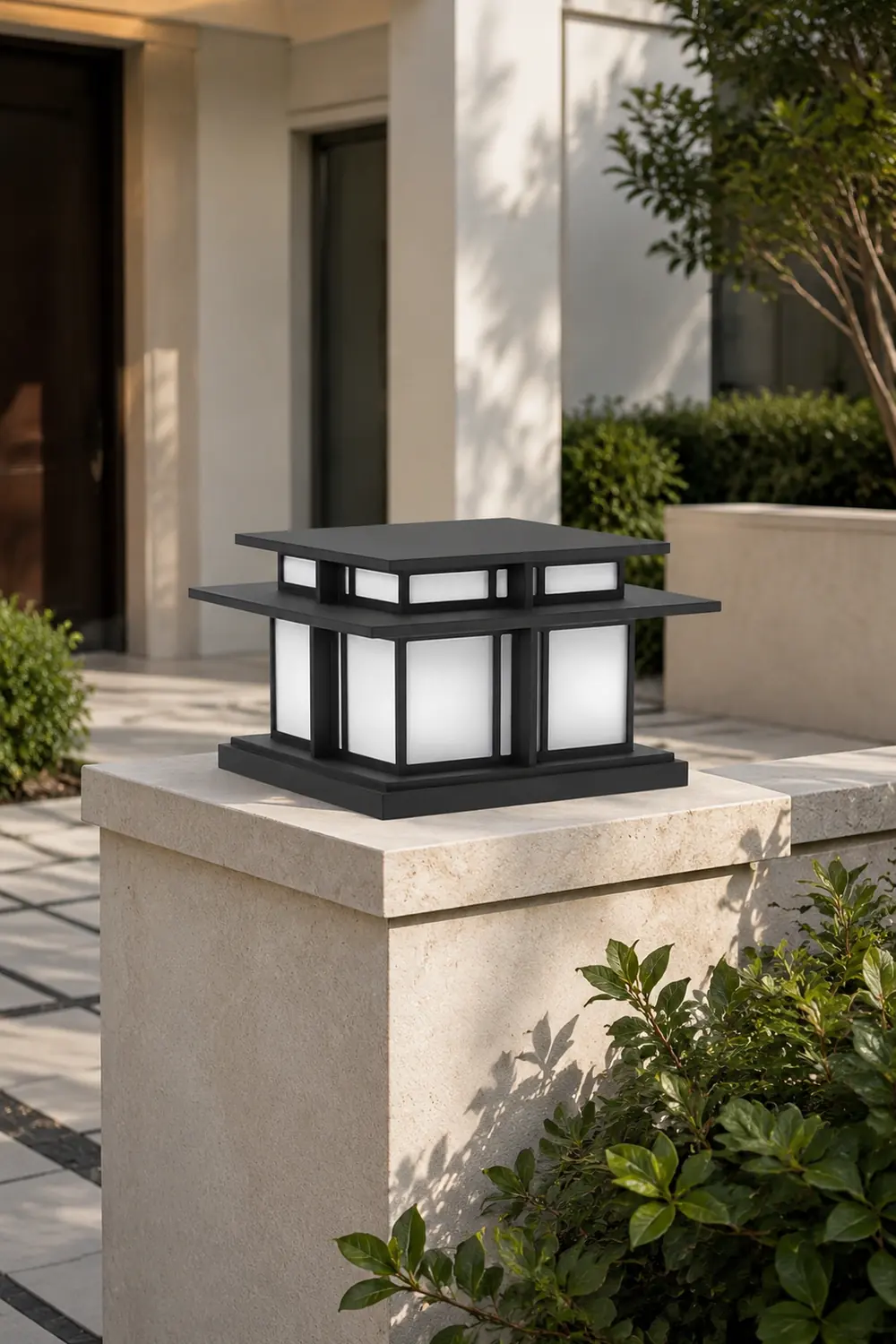 Boilyn Outdoor Pillar Light - Lumpaz