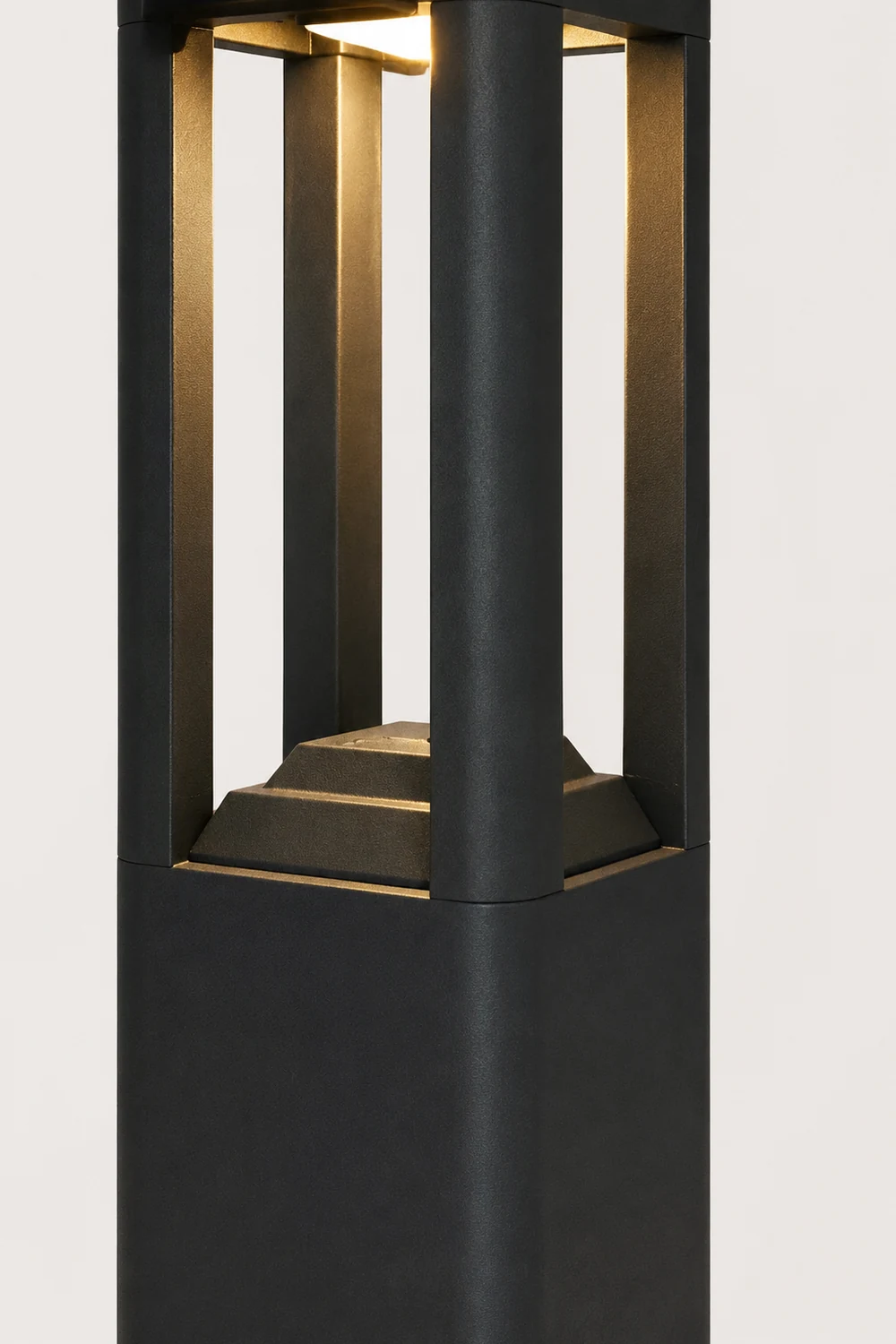 Rectangular Column Garden Light - Lumpaz