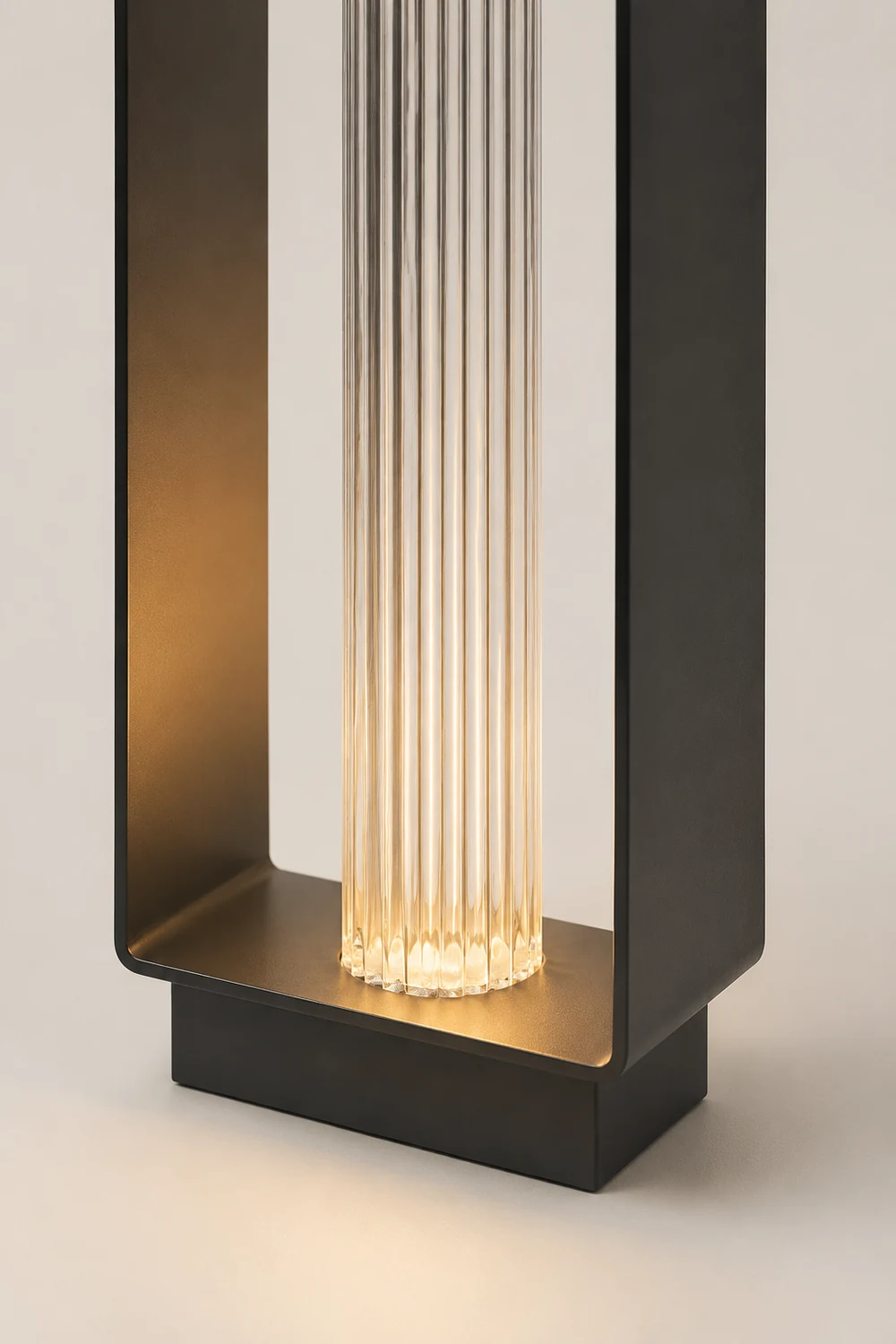 Frame Outdoor Post Lamp - Lumpaz