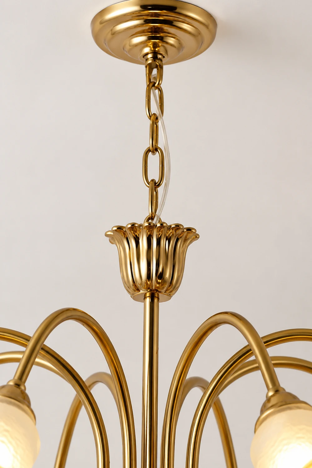 Morning Glory Chandelier - Lumpaz
