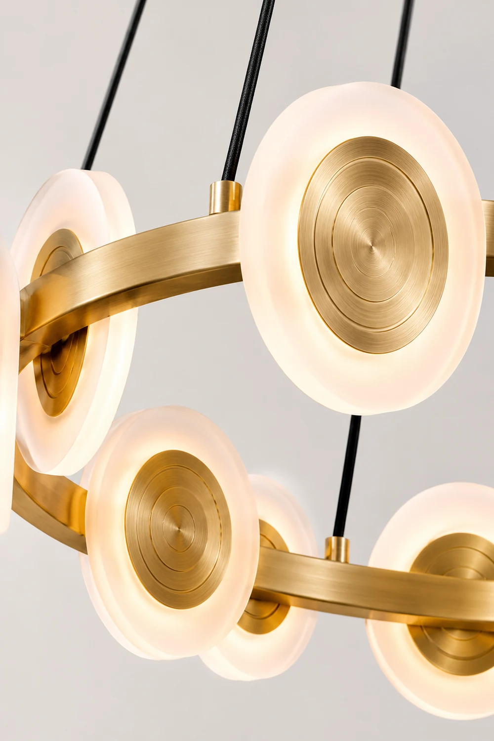 Samiya Nordic Chandelier - Lumpaz