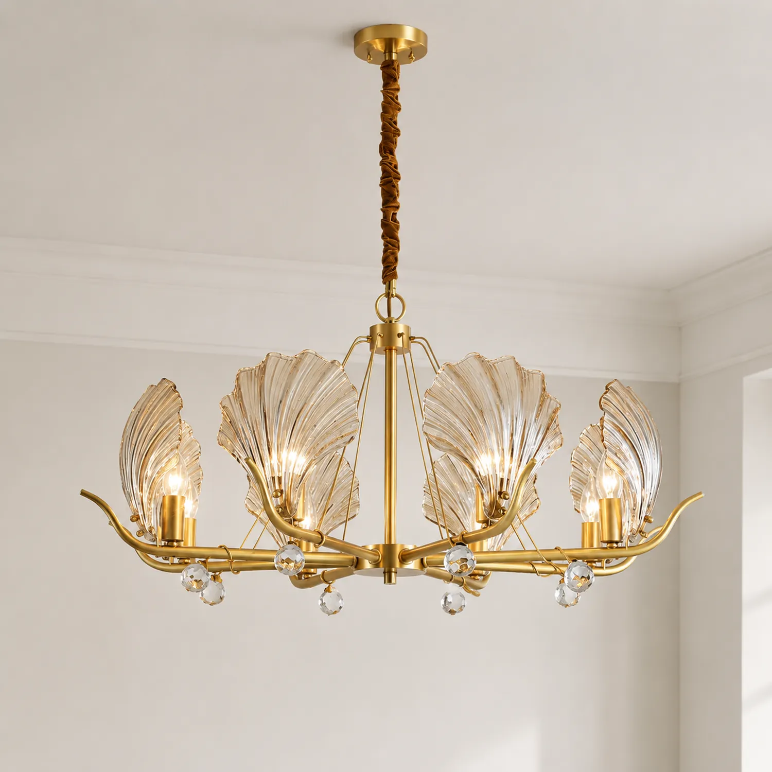 Shell Crystal Chandelier - Lumpaz
