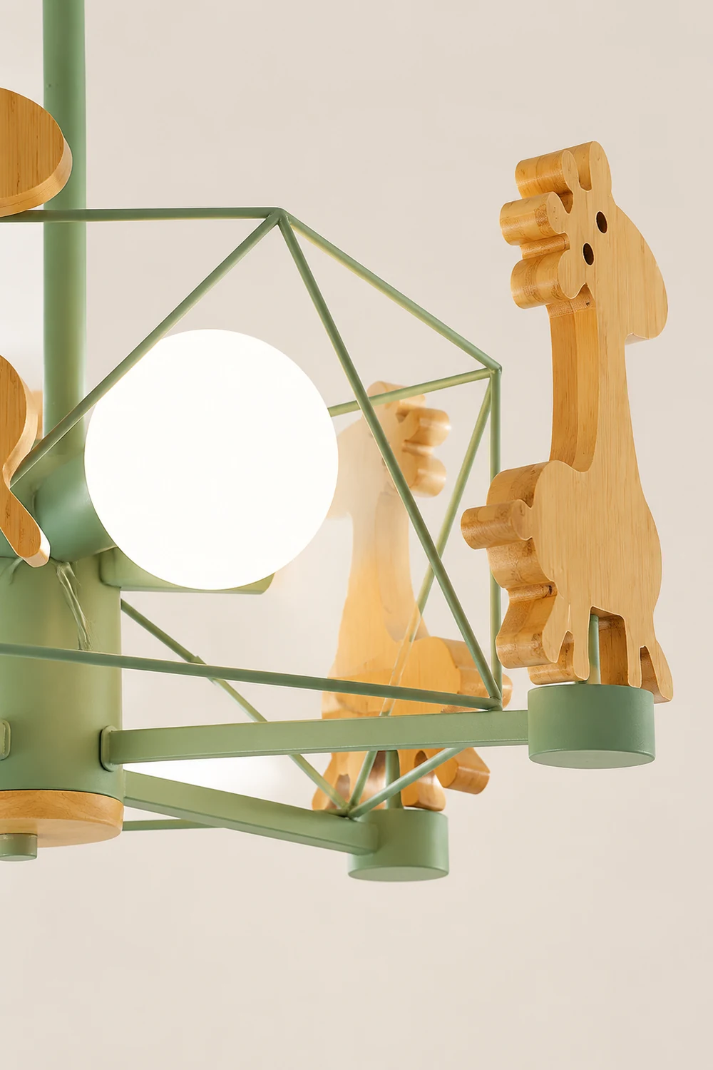 Lovely Deer Wooden Chandelier - Lumpaz