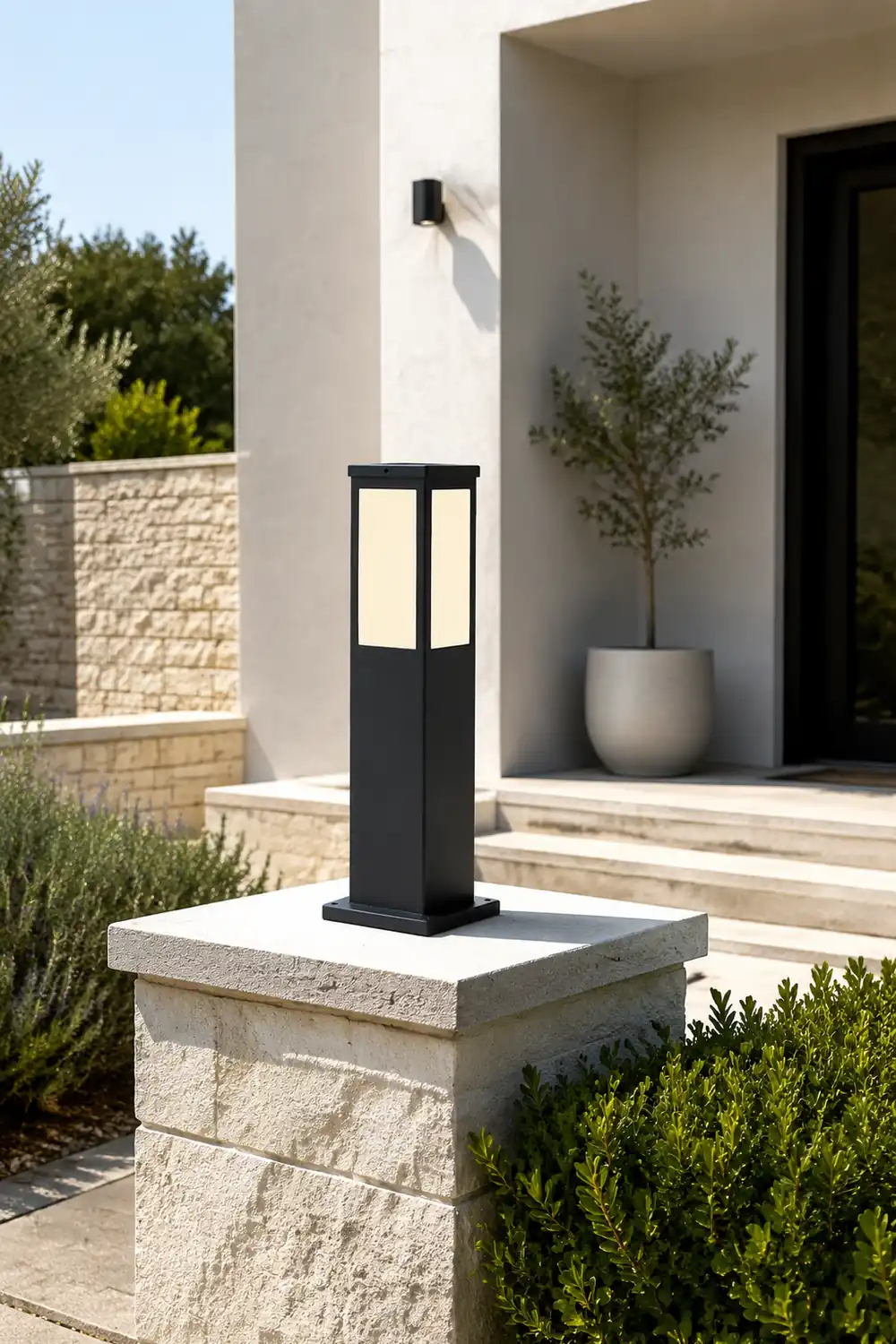 Kuzco Bollard Garden Light - Lumpaz