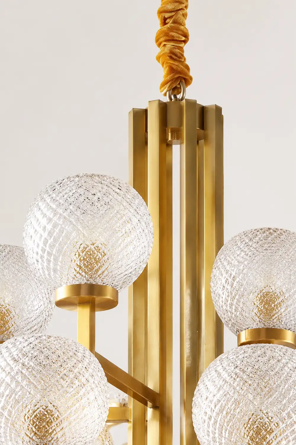 Ribbed Glass Brass Chandelier - Lumpaz