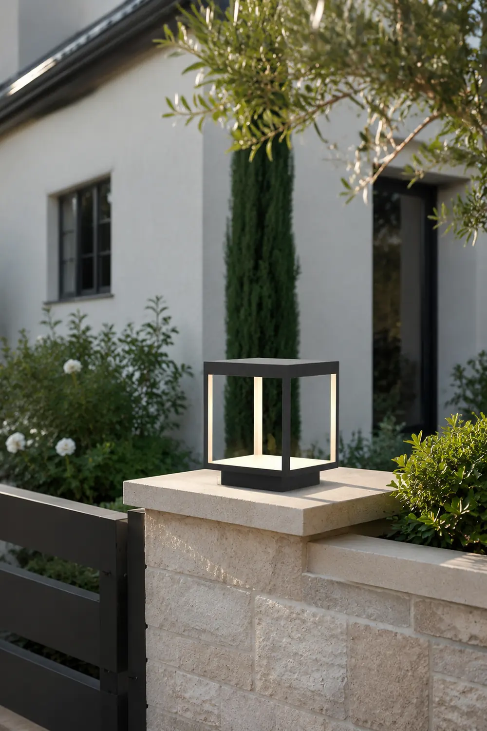 Square Frame Fence Post Garden Light - Lumpaz