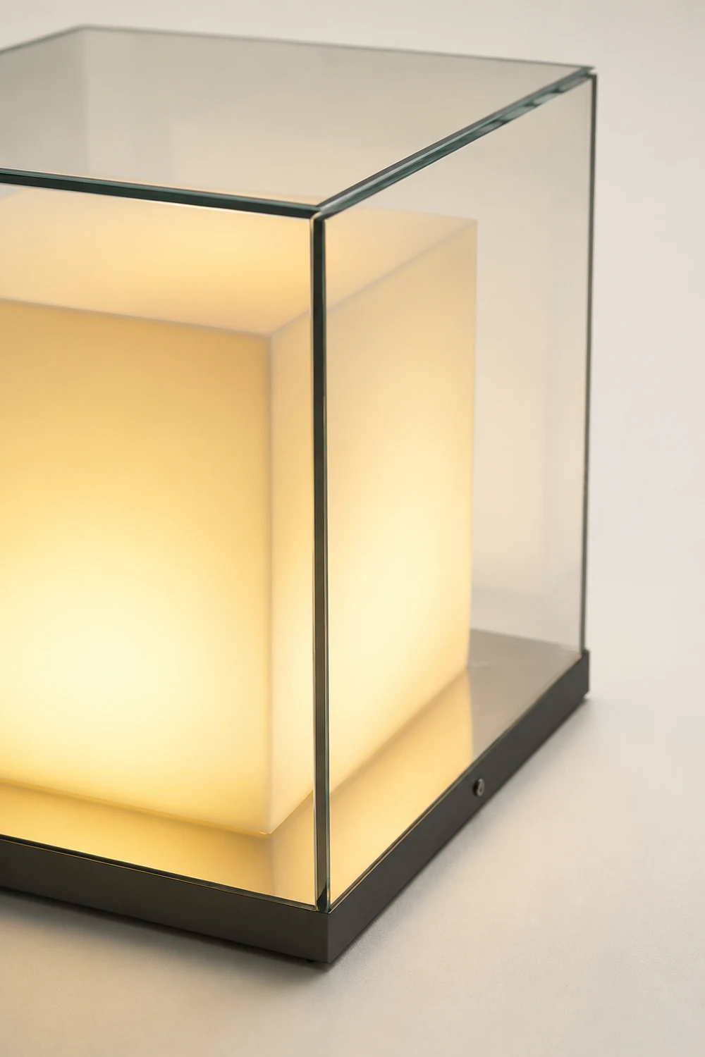 Square Box Outdoor Post Light - Lumpaz