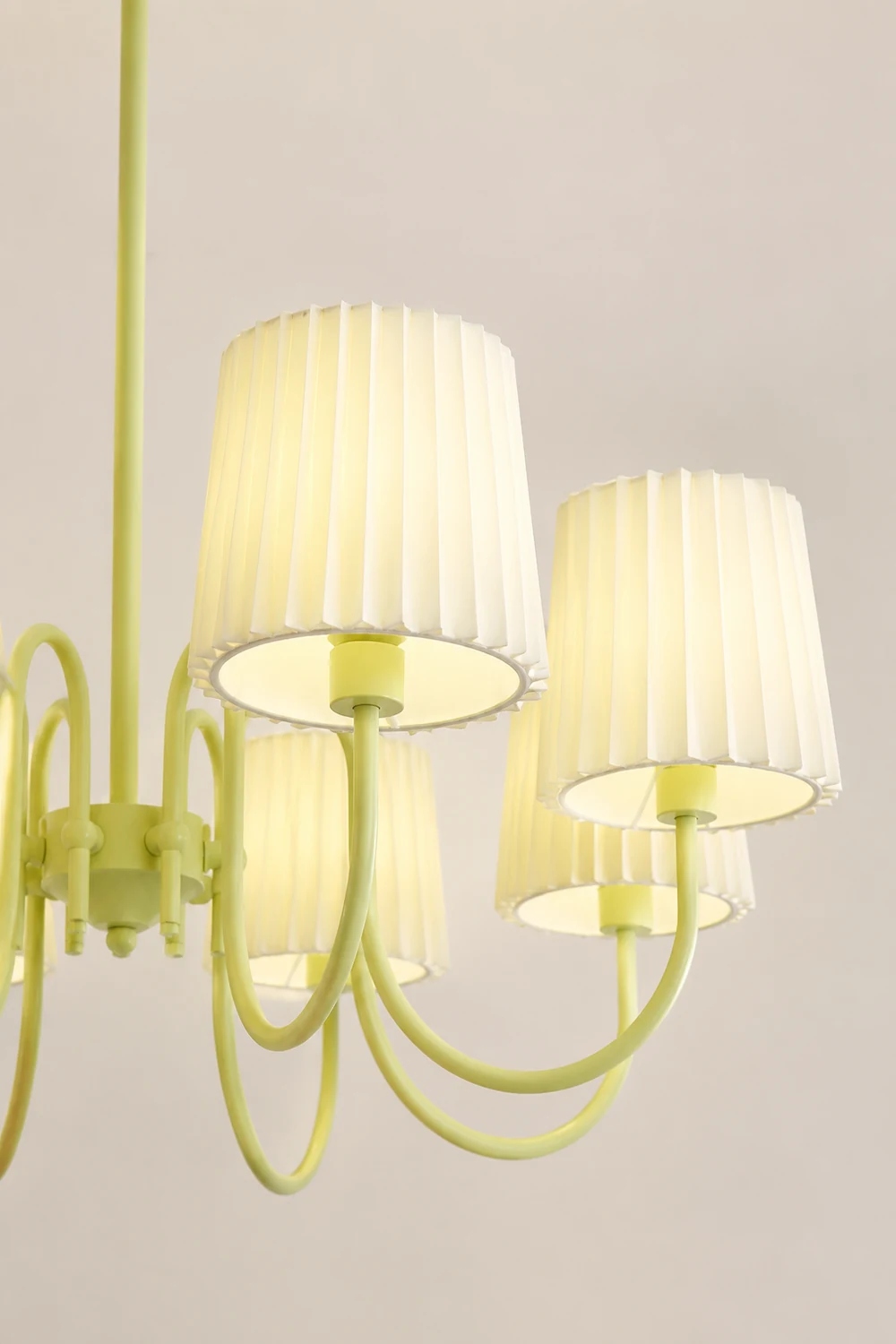 Pleated Fabric Matcha Chandelier - Lumpaz