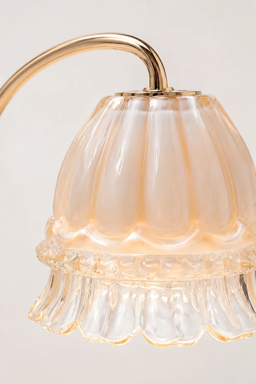 Lily Marble Warmer Table Lamp - Lumpaz