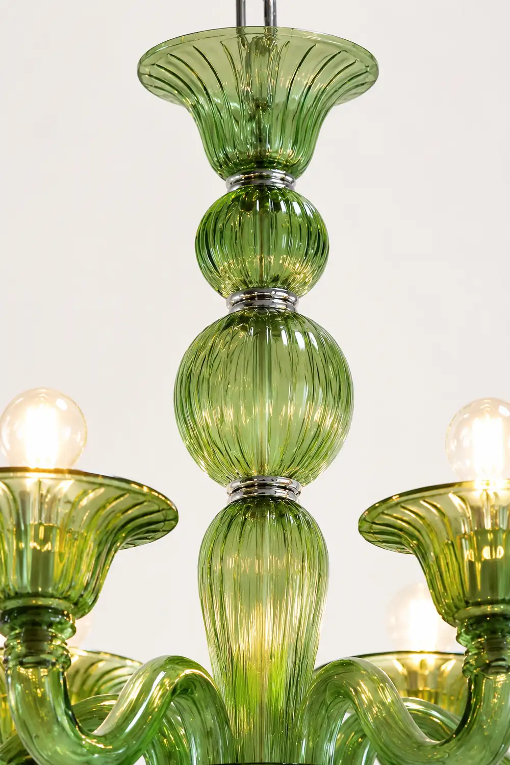 Calle Rafina Chandelier - Lumpaz