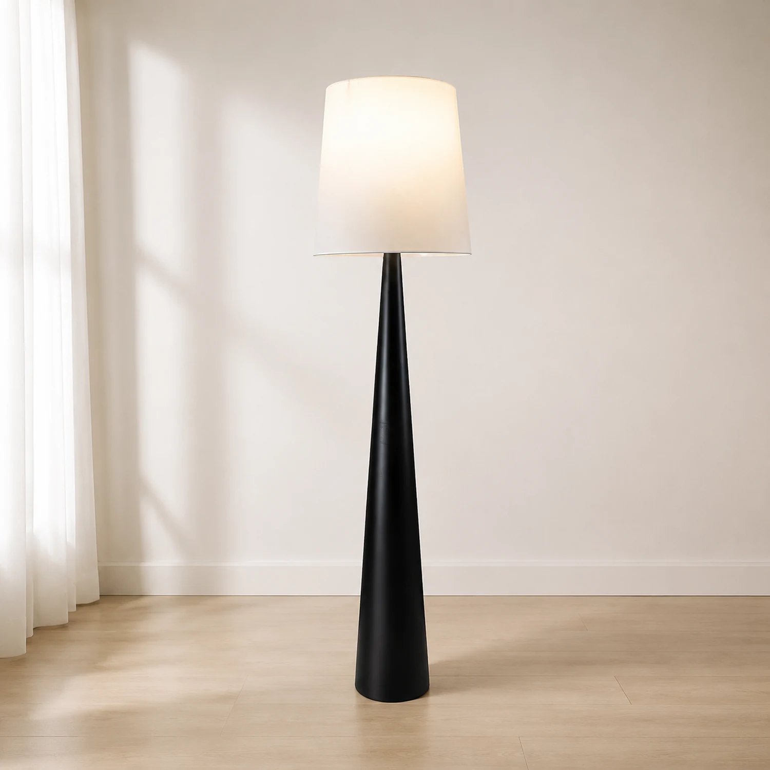 Montenegro Floor Lamp - Lumpaz