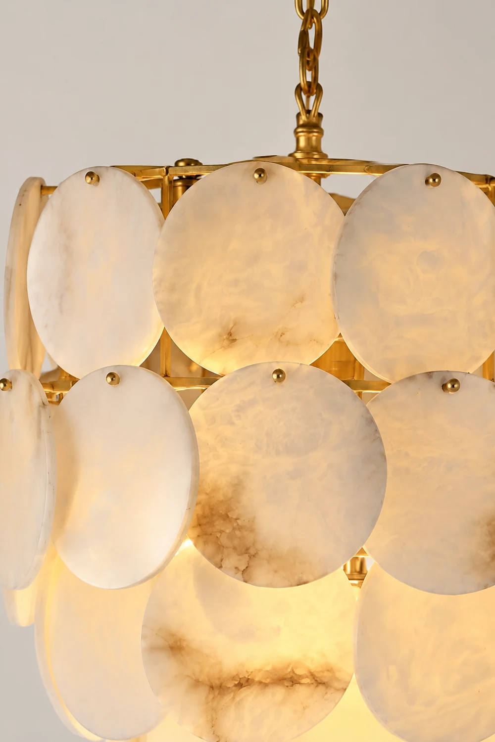Alabaster Shell Brass Chandelier - Lumpaz