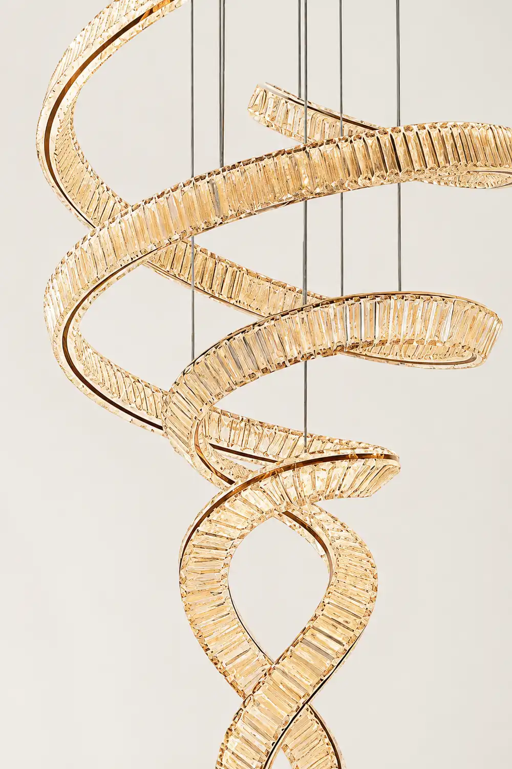 Long Spiral Crystal Chandelier - Lumpaz
