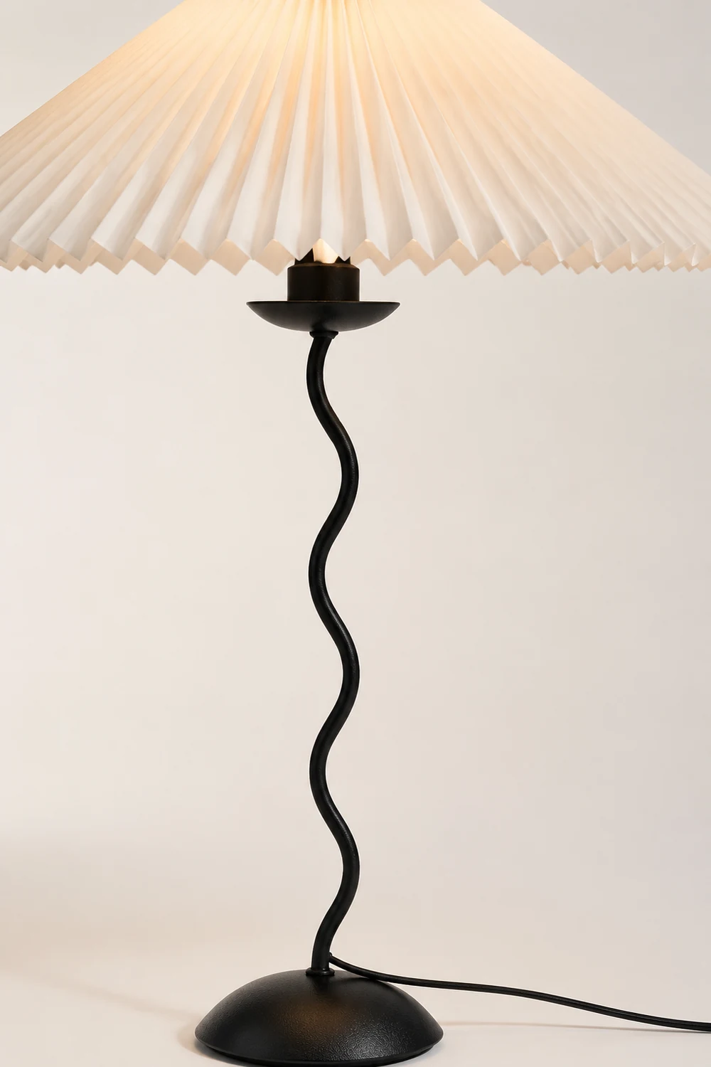 Squiggle Table Lamp - Lumpaz