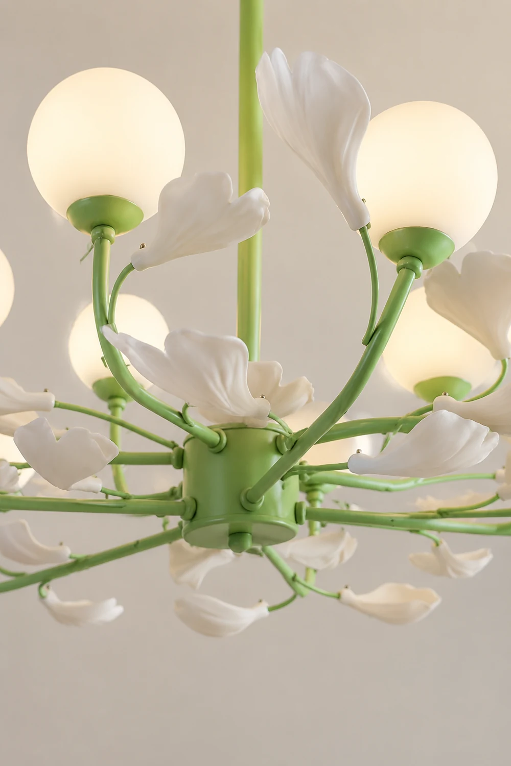 Opal Glass Chandelier - Lumpaz
