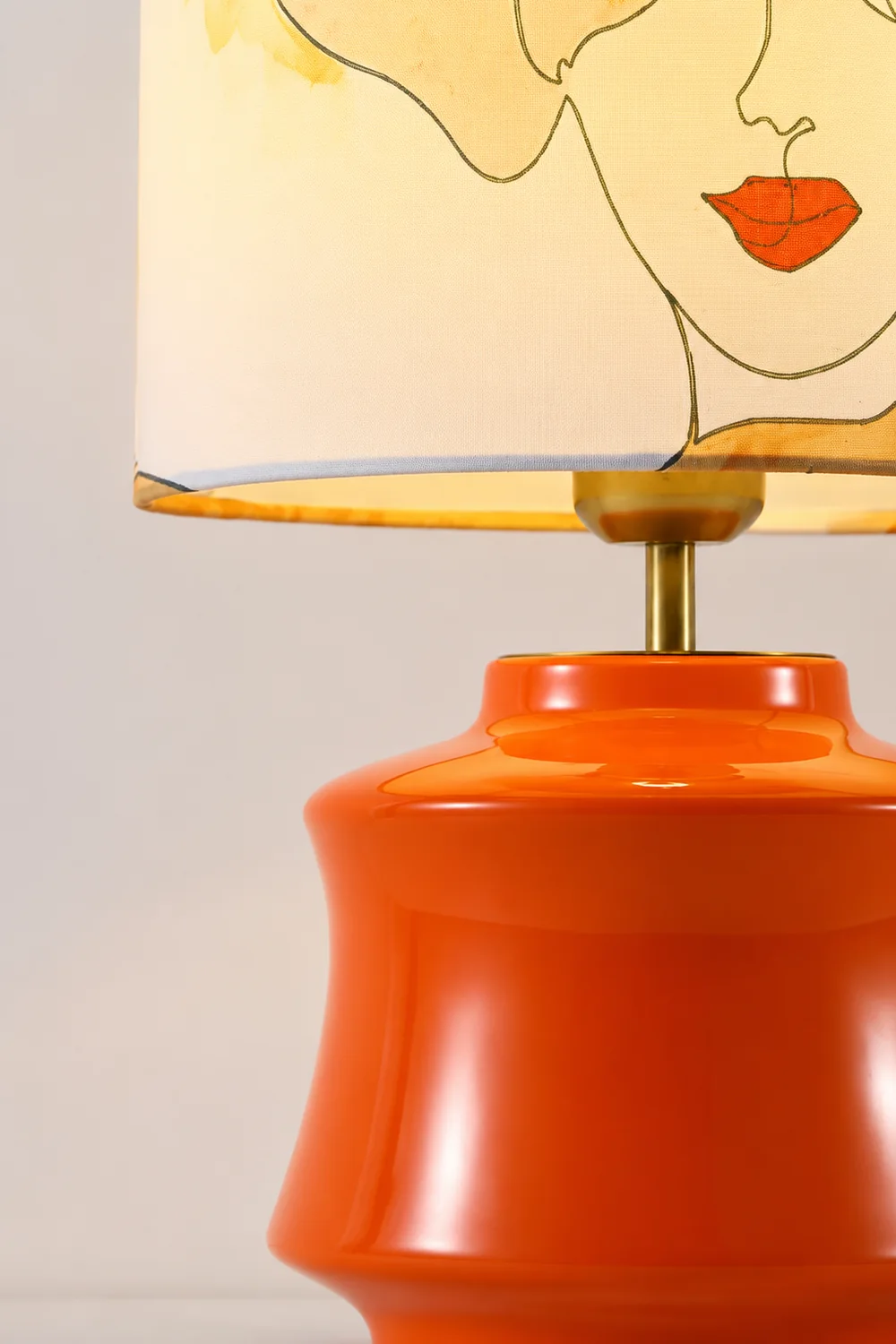 Marilyn Table Lamp - Lumpaz