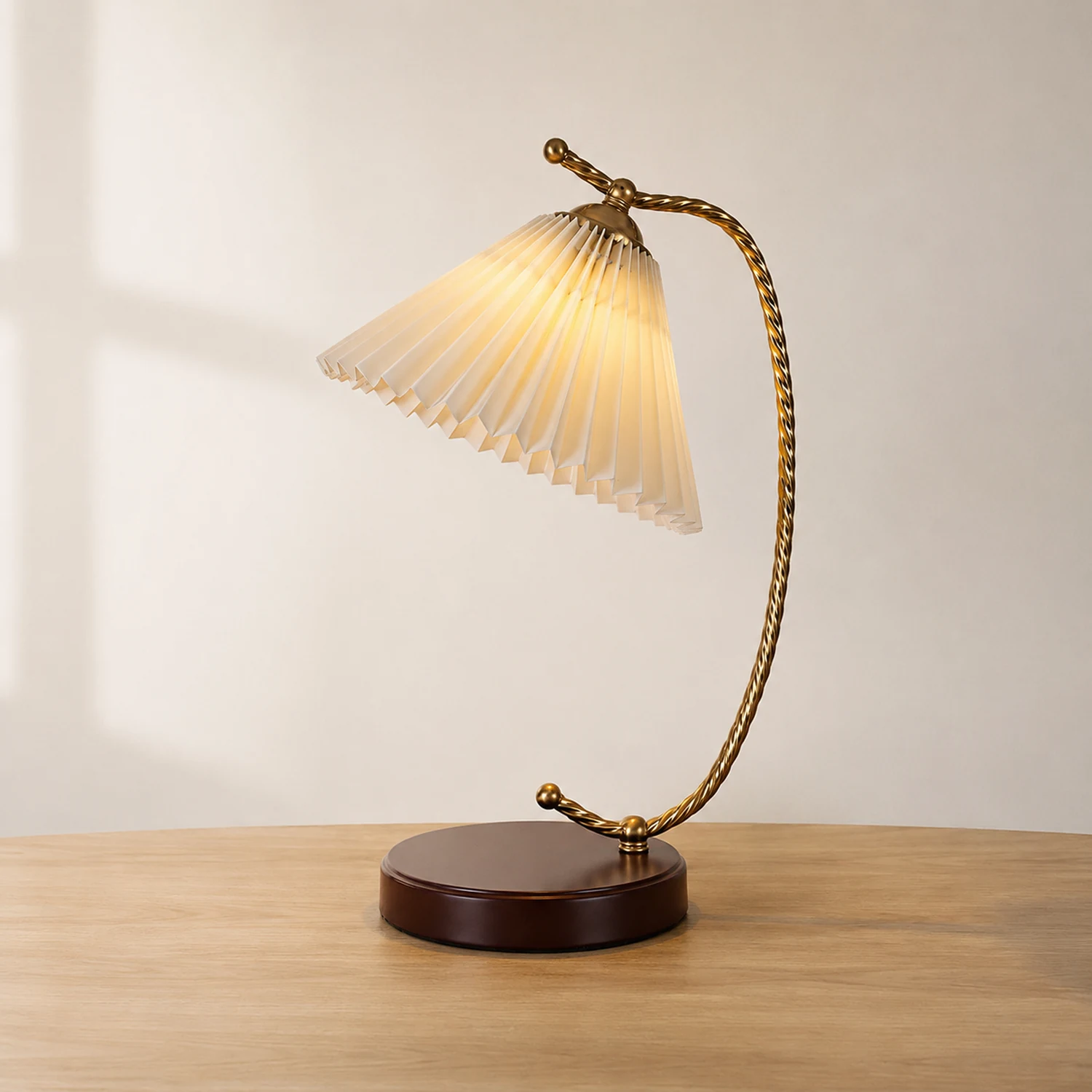 Dotty Table Lamp - Lumpaz