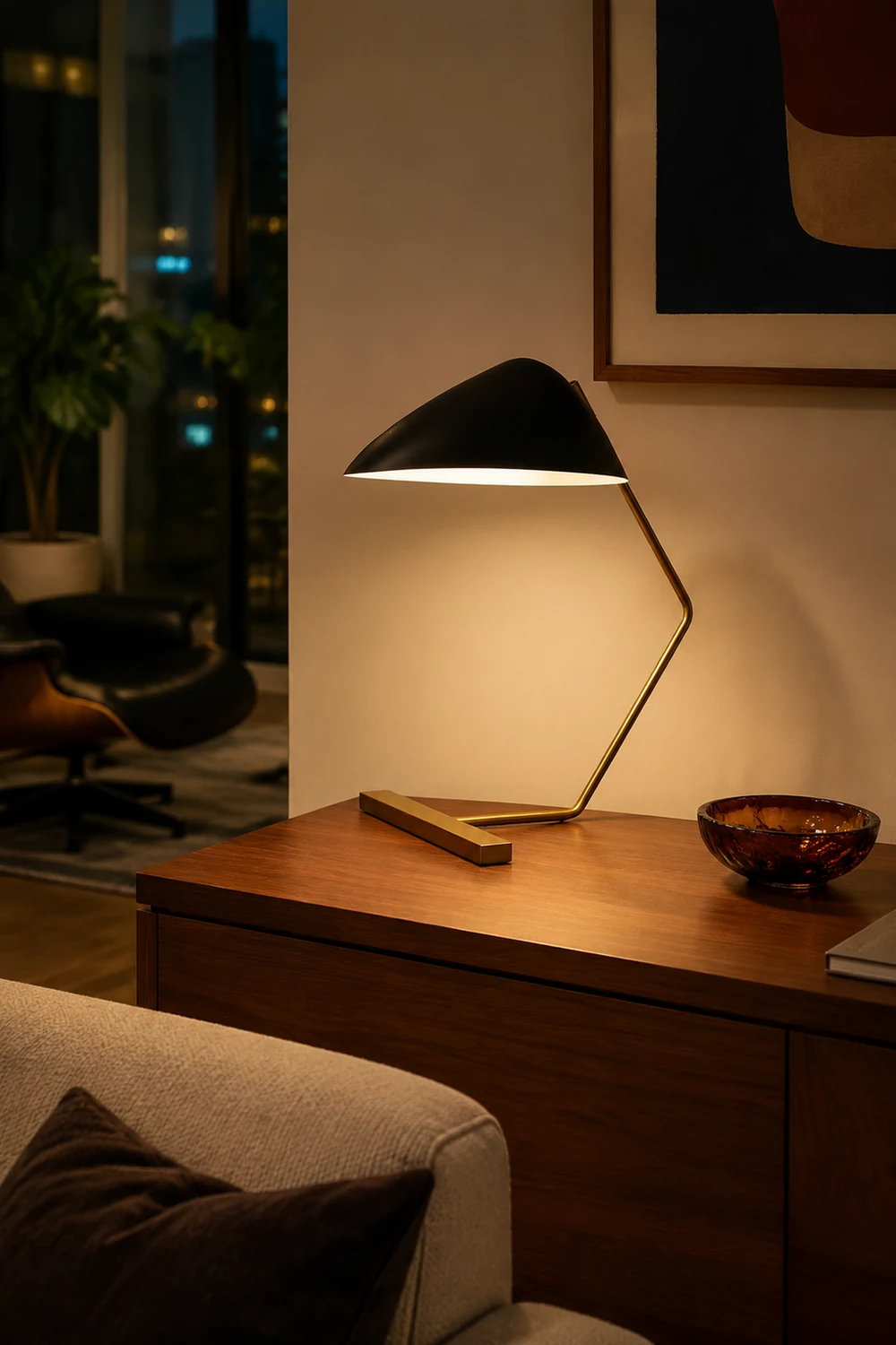 Curvilinear Mid-Century Table Lamp - Lumpaz