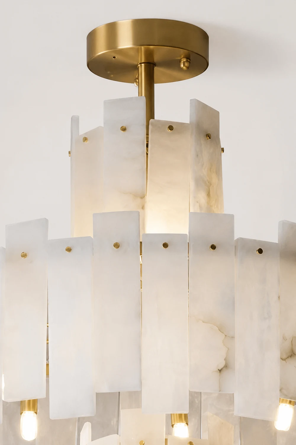 Regina Alabaster Chandelier - Lumpaz