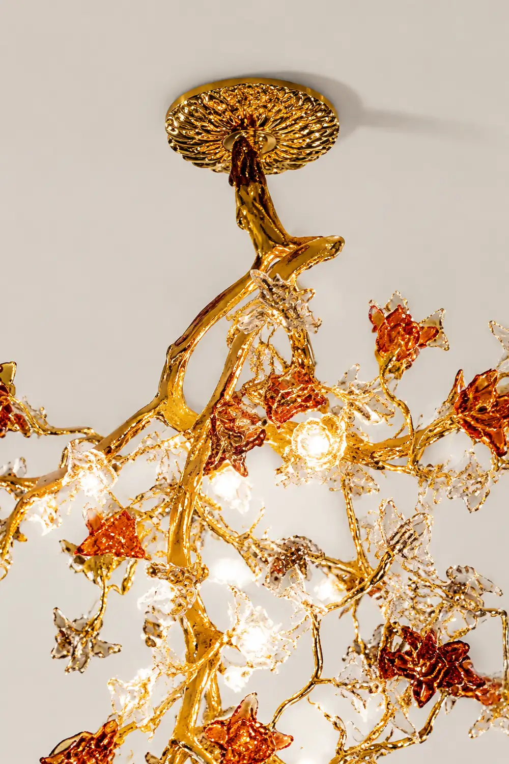 Brass Maple Branch Chandelier - Lumpaz