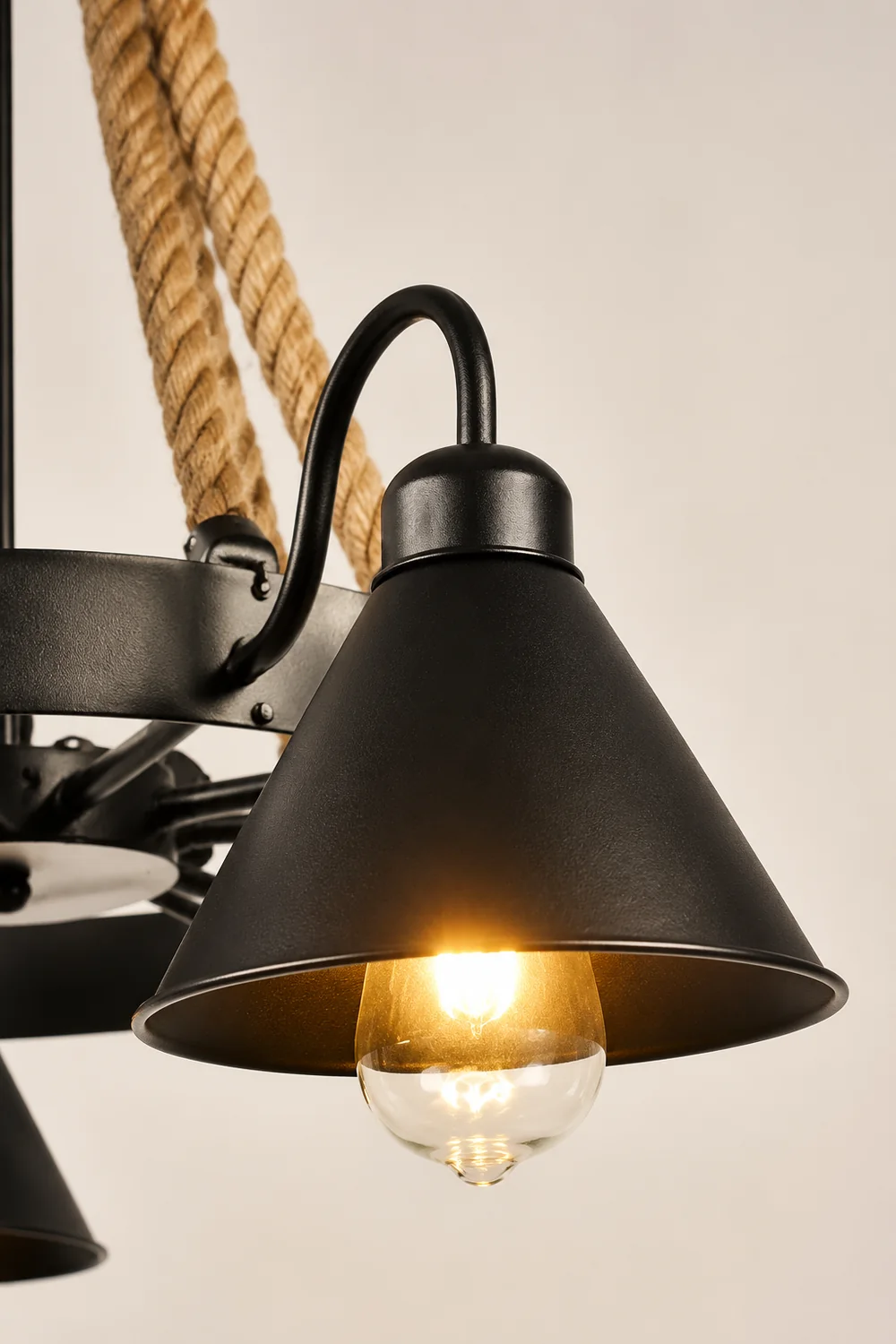 Hemp Rope Industrial Horn Chandelier - Lumpaz