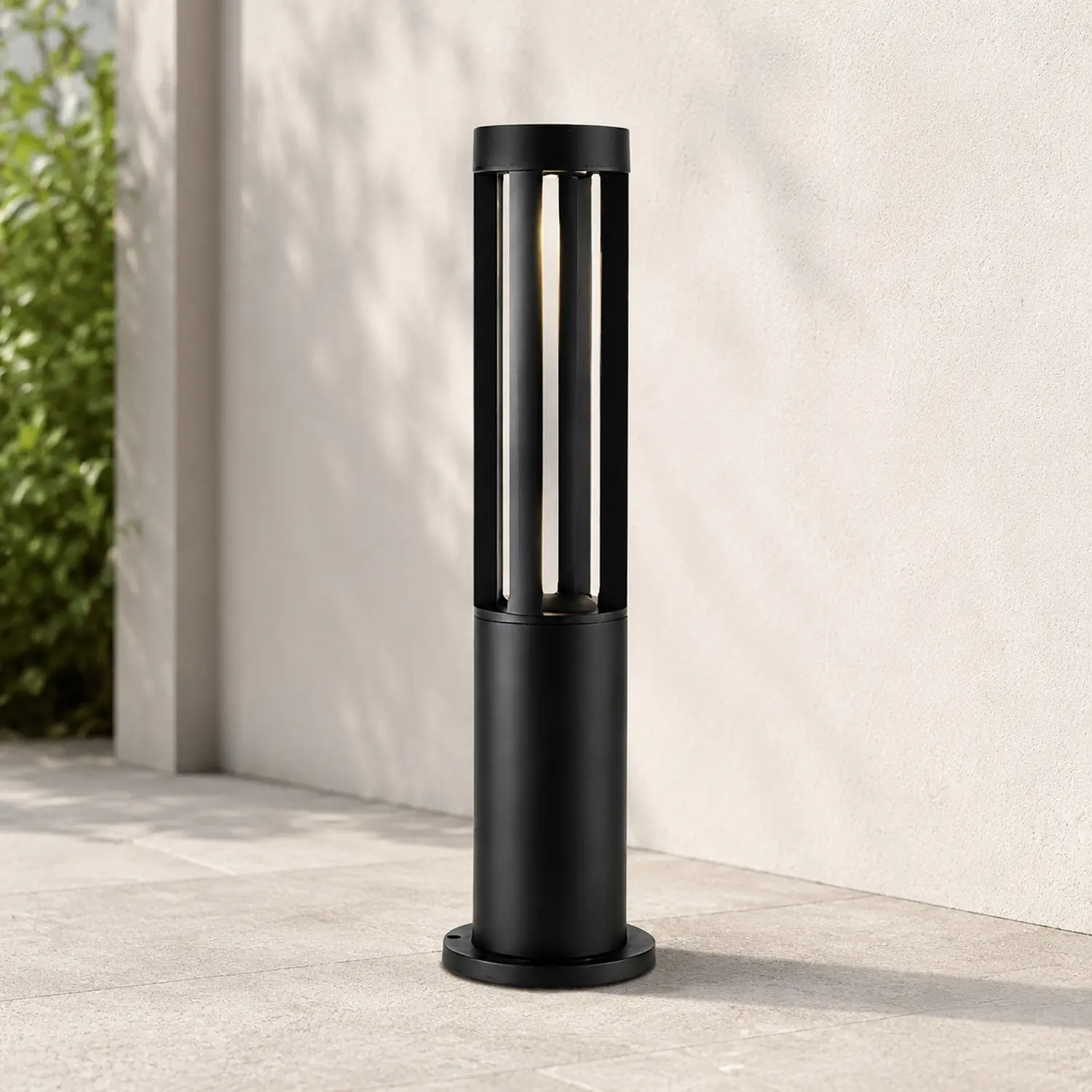 Black Cylindrical Garden Outdoor Light with Solar Panel - Lumpaz