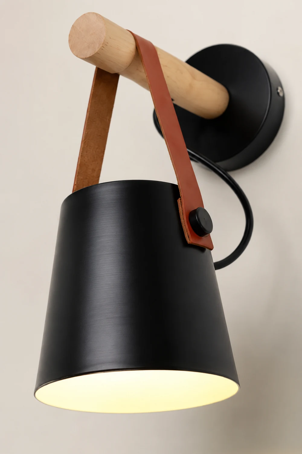 Wooden Conical Wall Light - Lumpaz