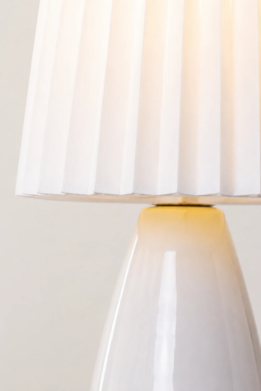 Delilah Table Lamp - Lumpaz