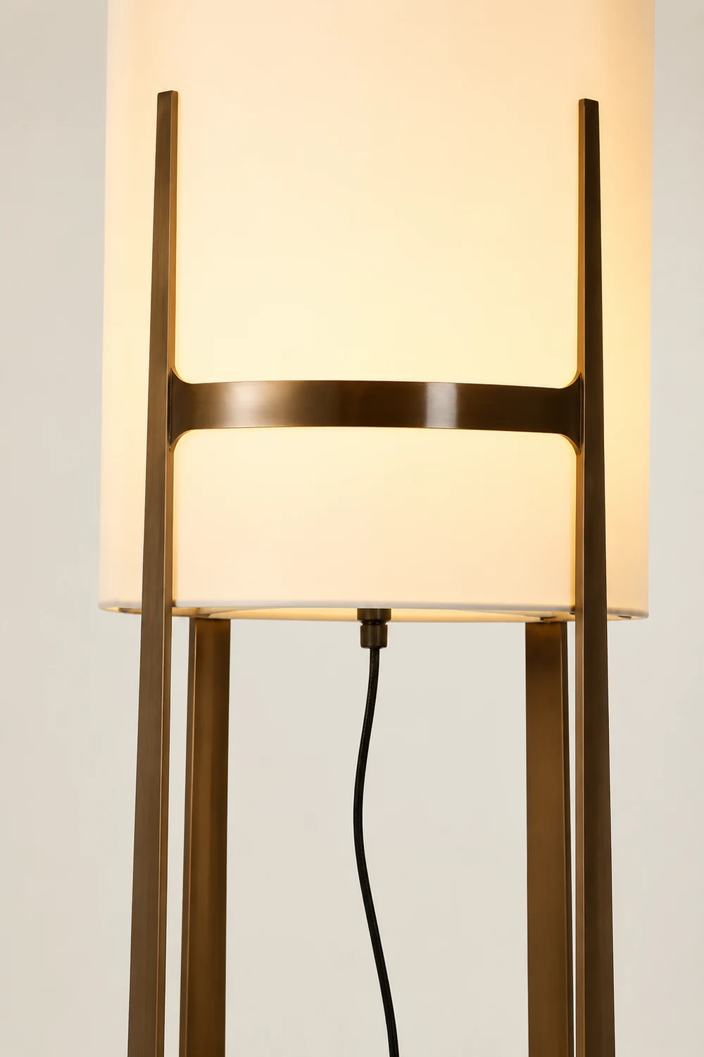 X+L 04 Floor Lamp - Lumpaz