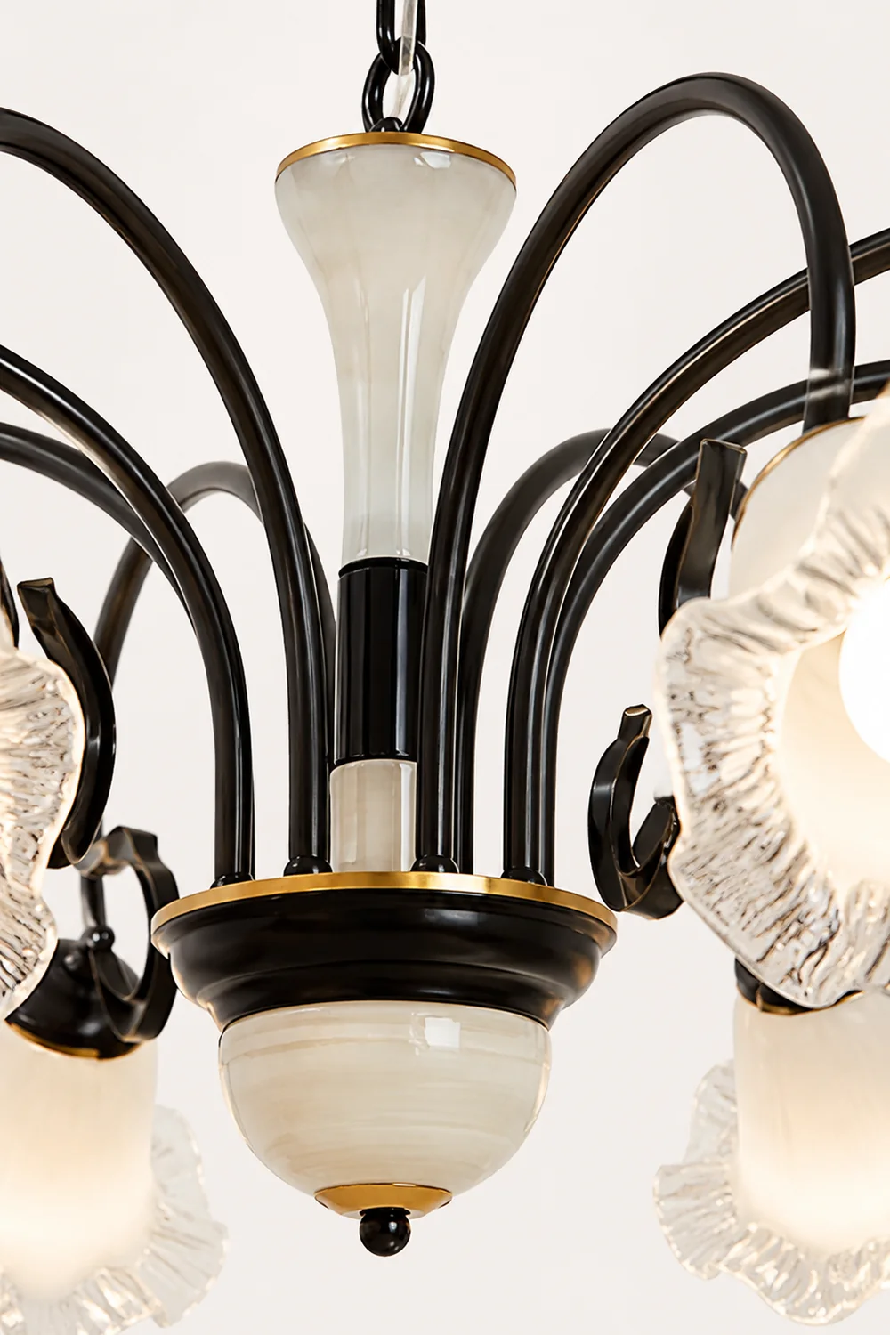 Luce Black Chandelier - Lumpaz