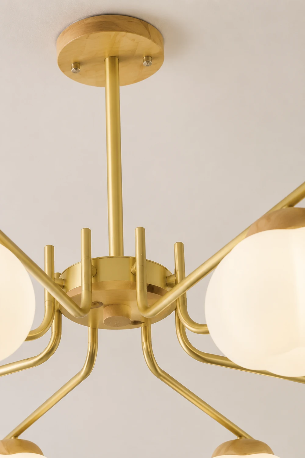 Plastic Cotton Balls Chandelier - Lumpaz