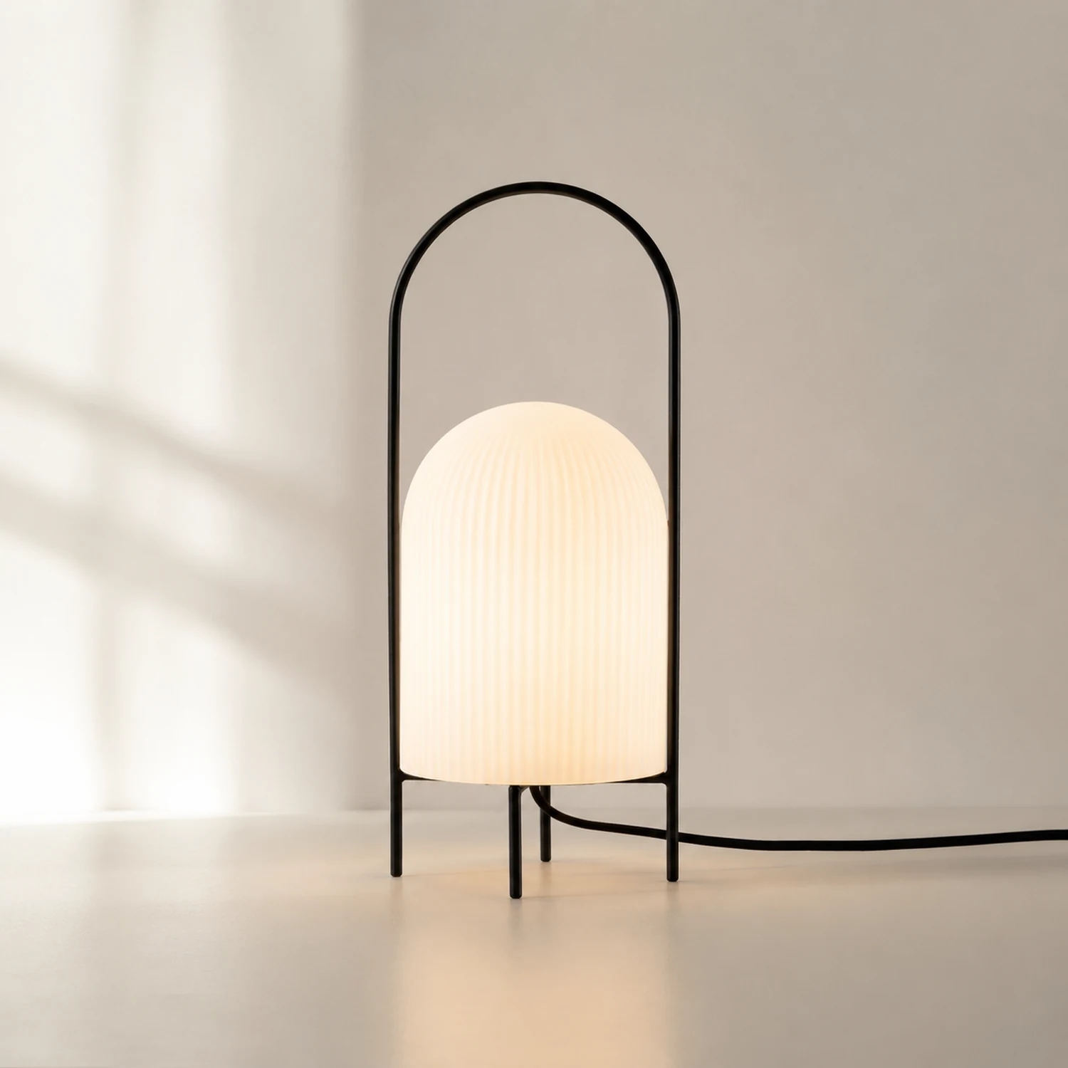 Ghost Table Lamp - Lumpaz